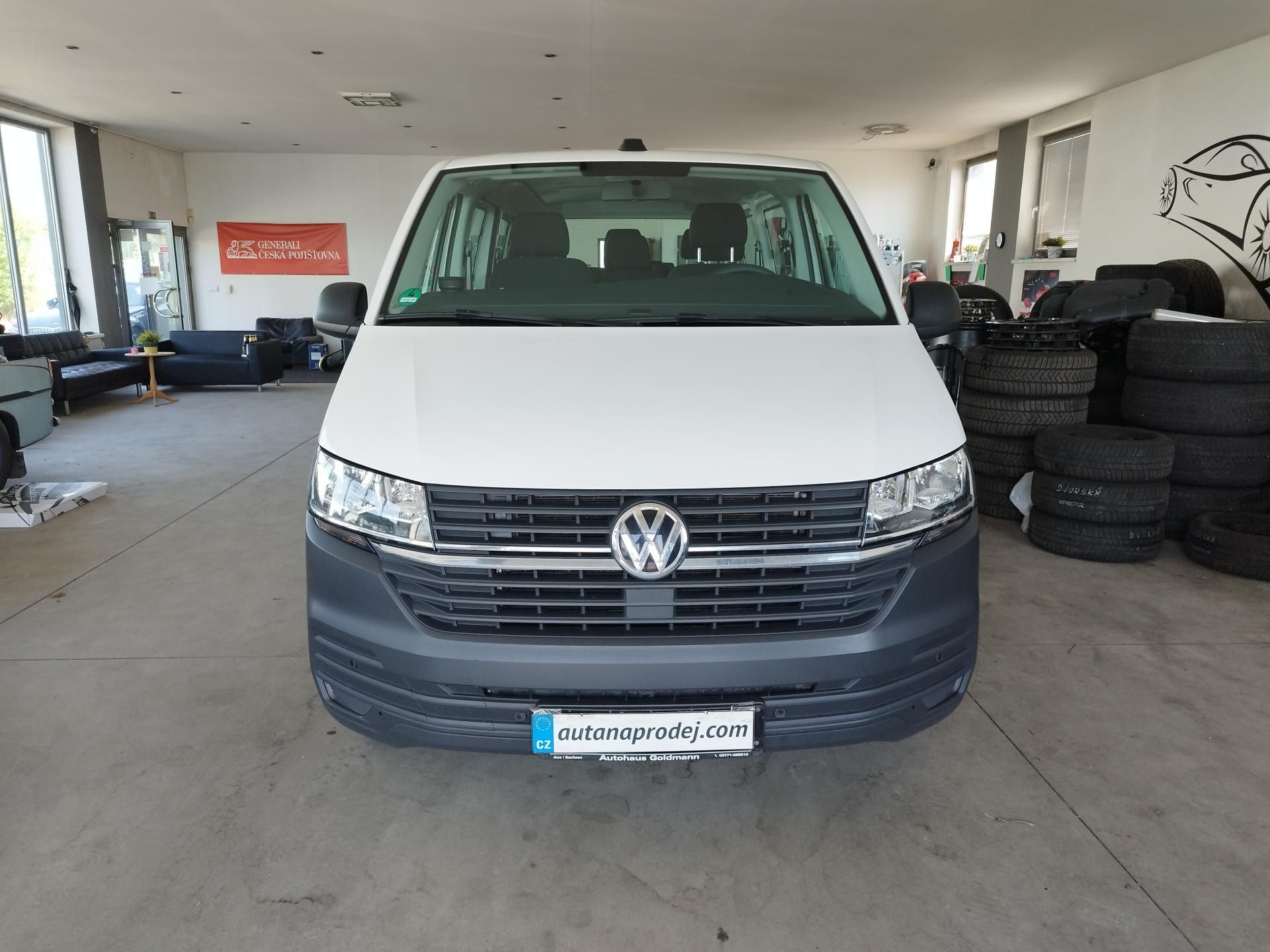 Volkswagen Transporter, 2.0TDi 110kW,TEMP,VYH.SED - fotka 2
