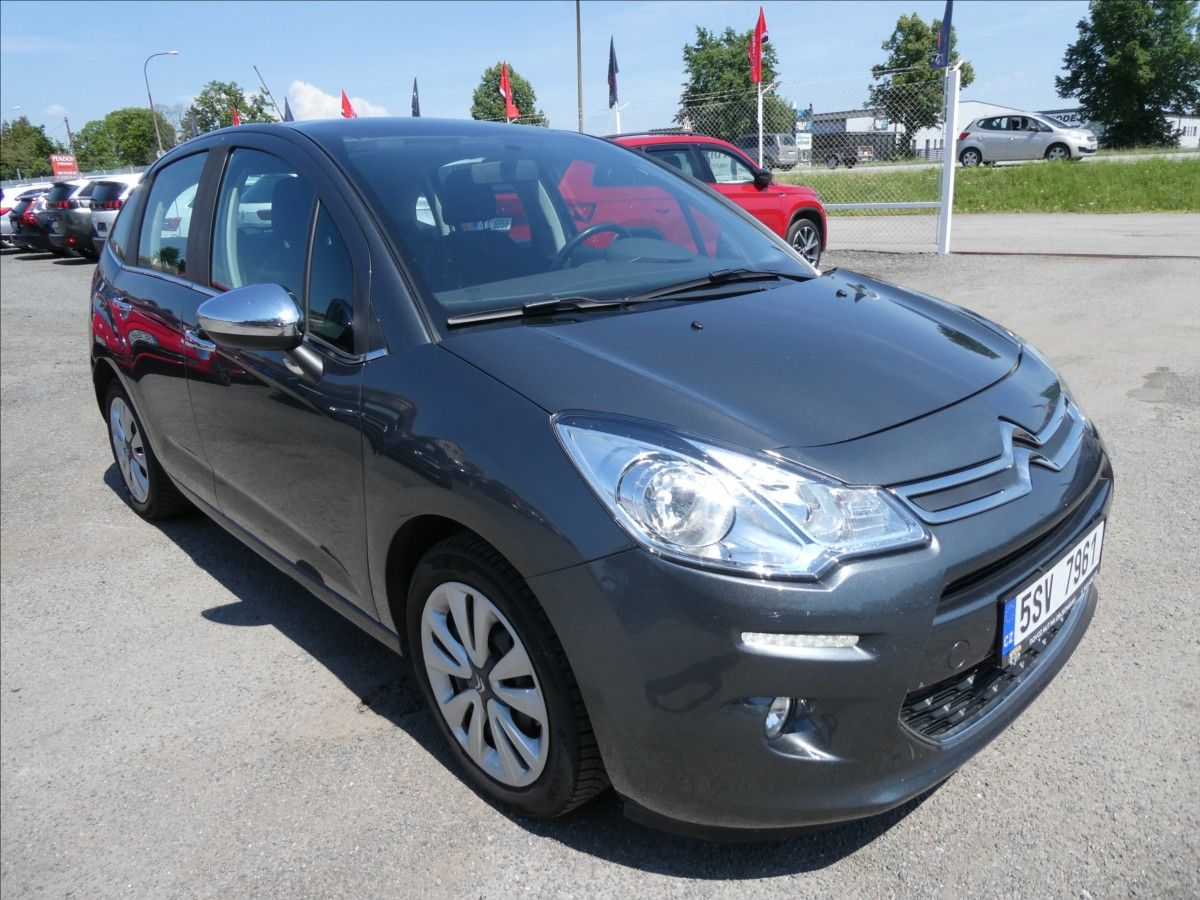 Citroën C3, 1,2 i 60kW serviska,klima,závě