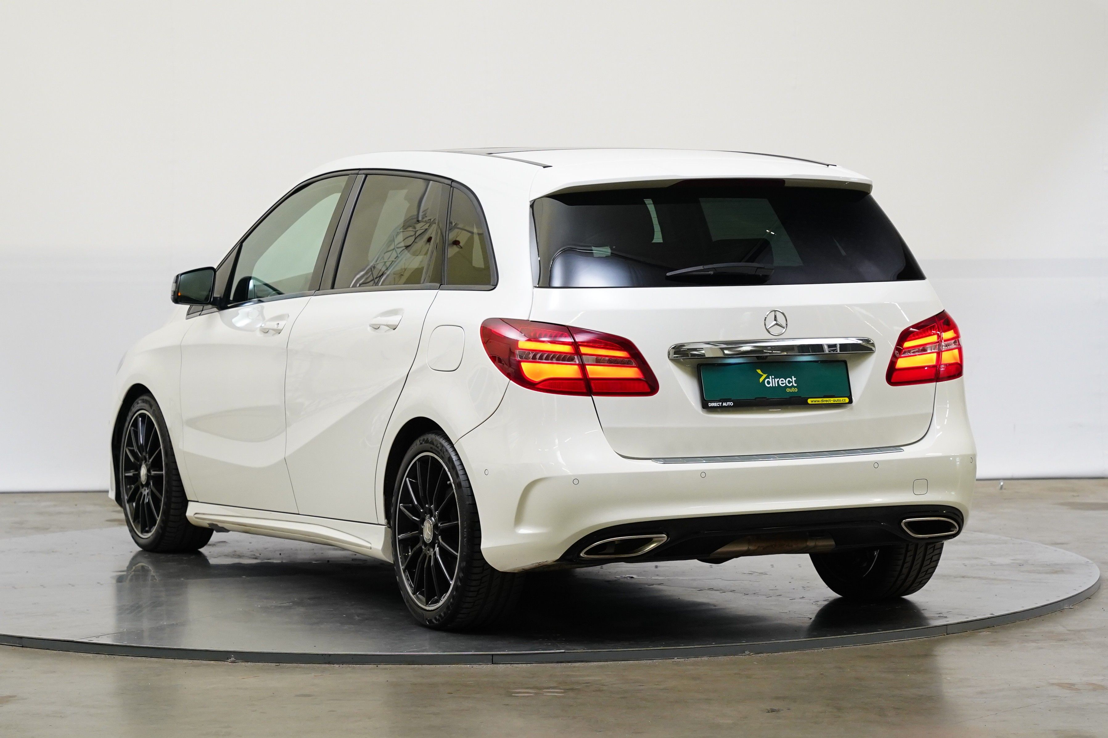 Mercedes-Benz Třídy B, 200 CDI 100 kW AMG Line - fotka 4