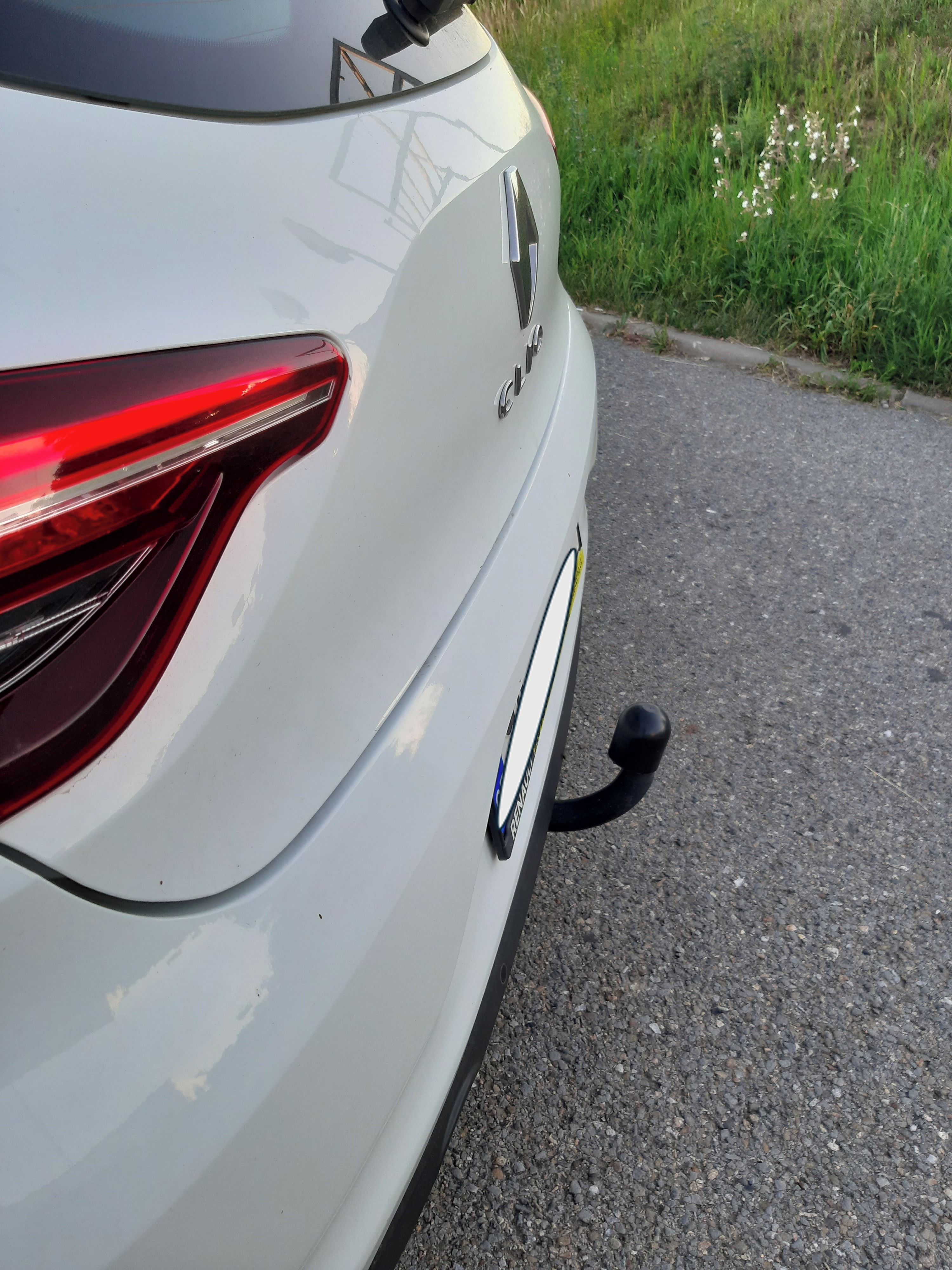 Renault Clio, 1.0 TCe, Zen, tažné - fotka 5
