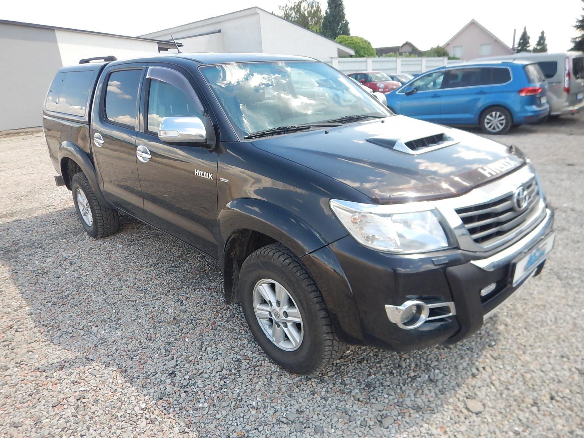 Toyota Hilux, 3.0 D-4D, 4x4, AUTOMAT, TAŽNÉ - fotka 4