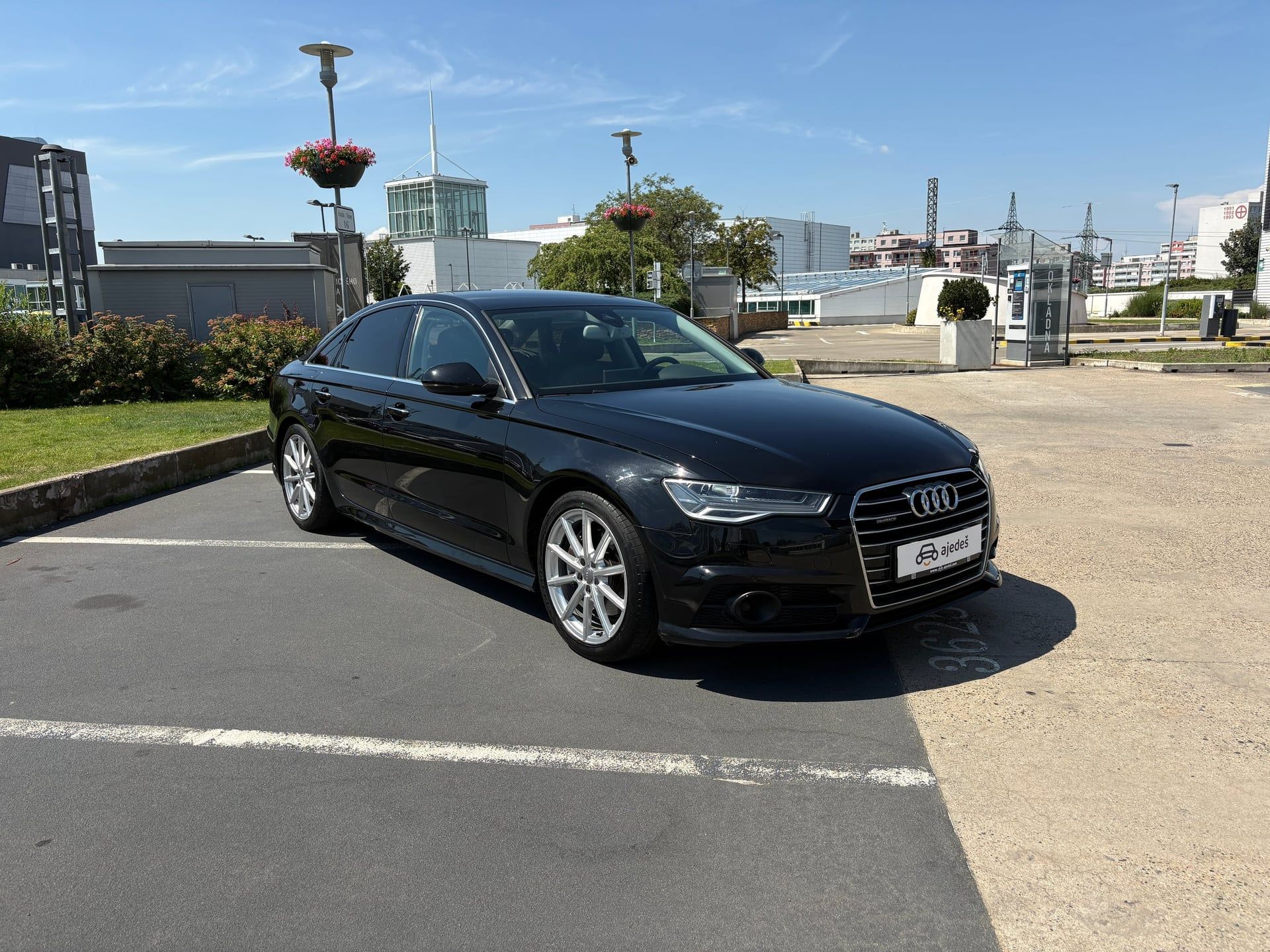Audi A6, 3.0 TDI/quattro/ČR/Bose/200kW - fotka 4
