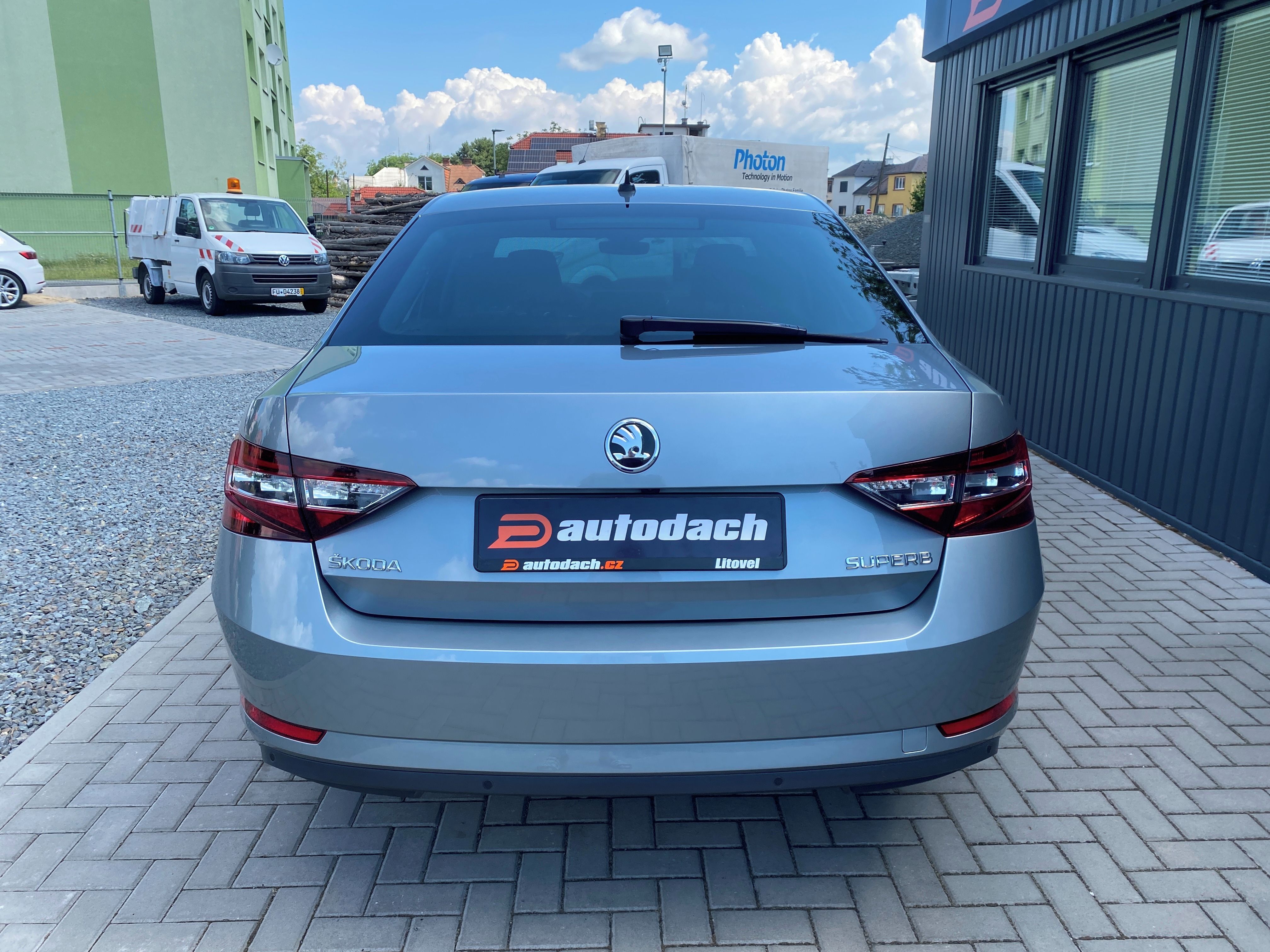 Škoda Superb, 2.0TDI110kW-1xMAJ.-CZ-66 000KM - fotka 4