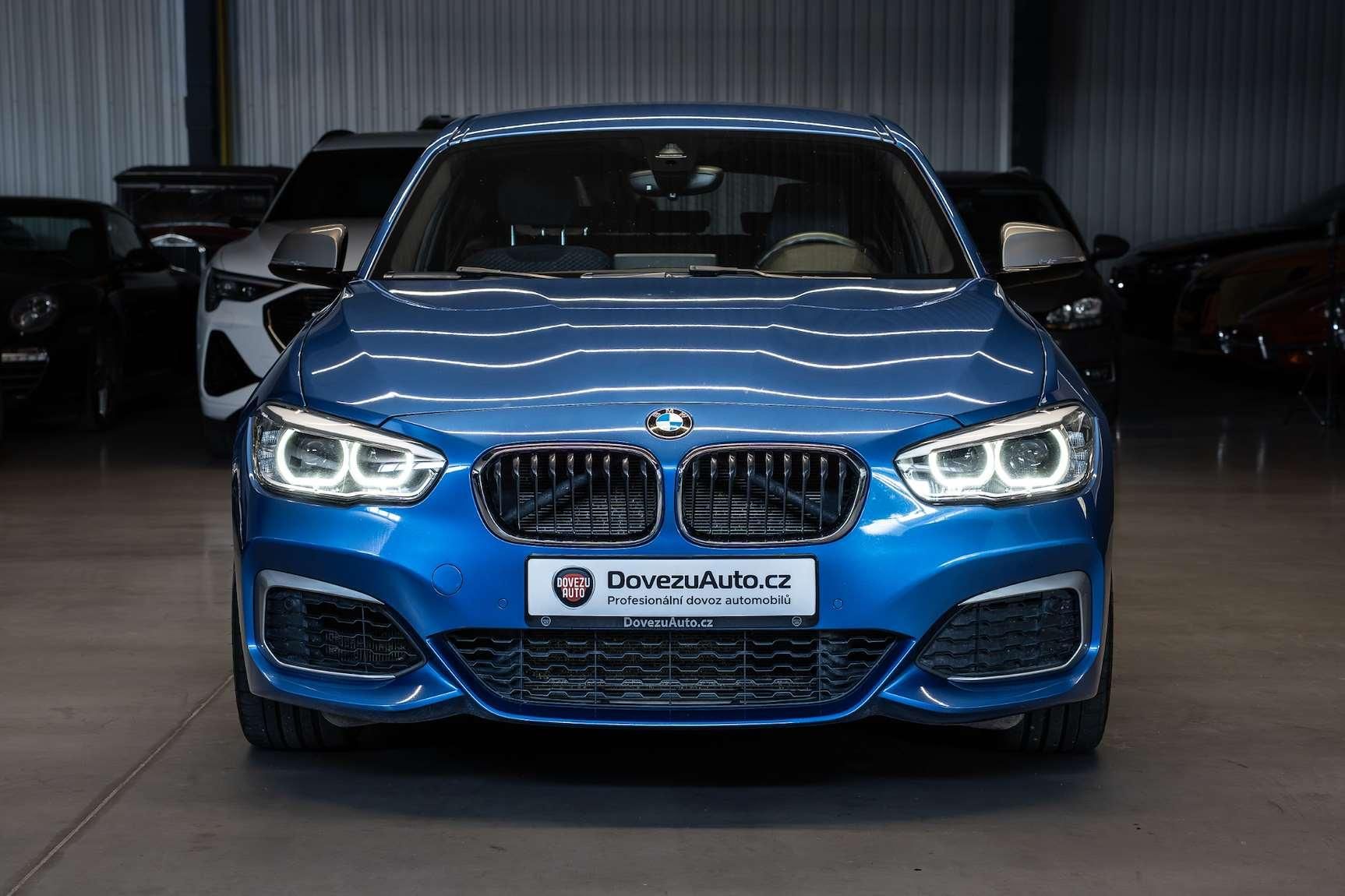 BMW Řada 1, M140i xDrive bez OPF M-Perform - fotka 2