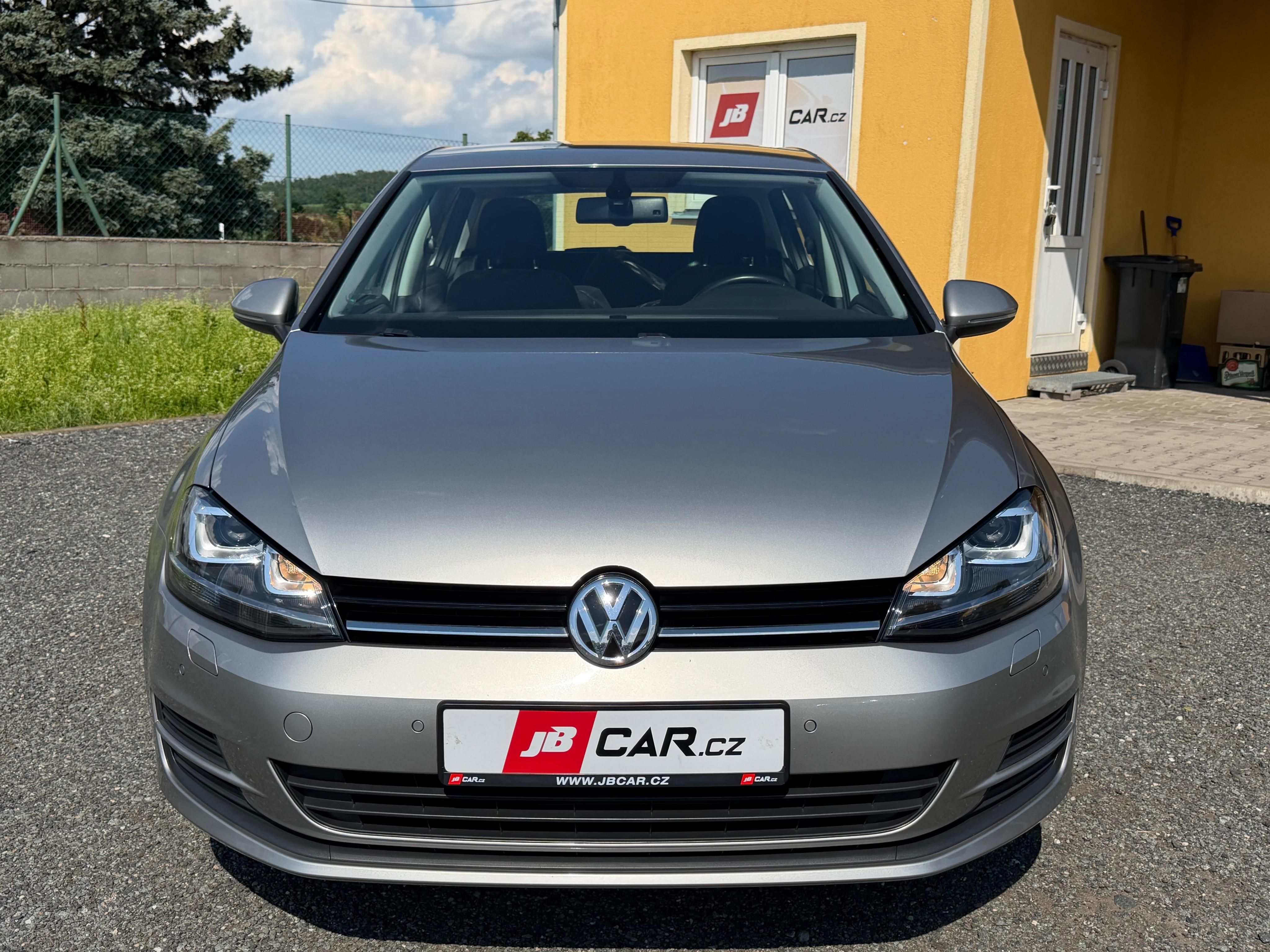 Volkswagen Golf, 1.4 TSI 90KW COMFORTLINE 1.MAJ - fotka 6