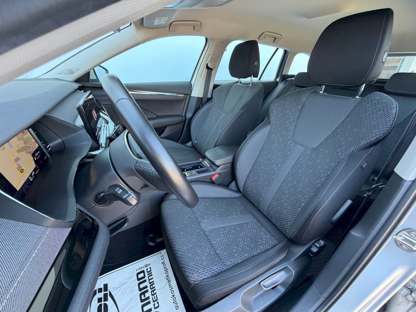 Škoda Octavia, Combi 2.0 TDI 85kW Style - fotka 6