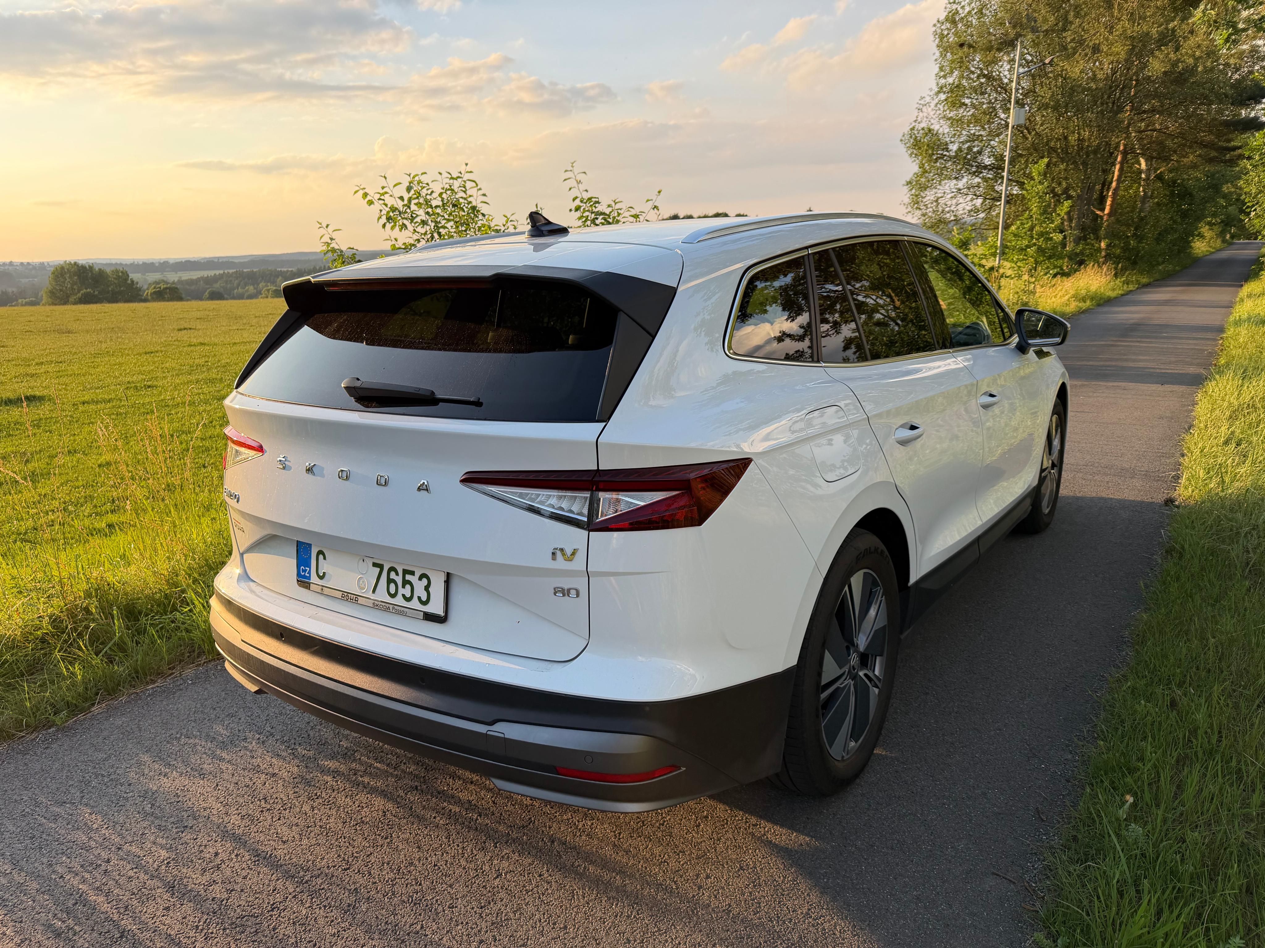 Škoda Enyaq iV, iV80 150kW/LOFT/MATRIX/TČ/ - fotka 3