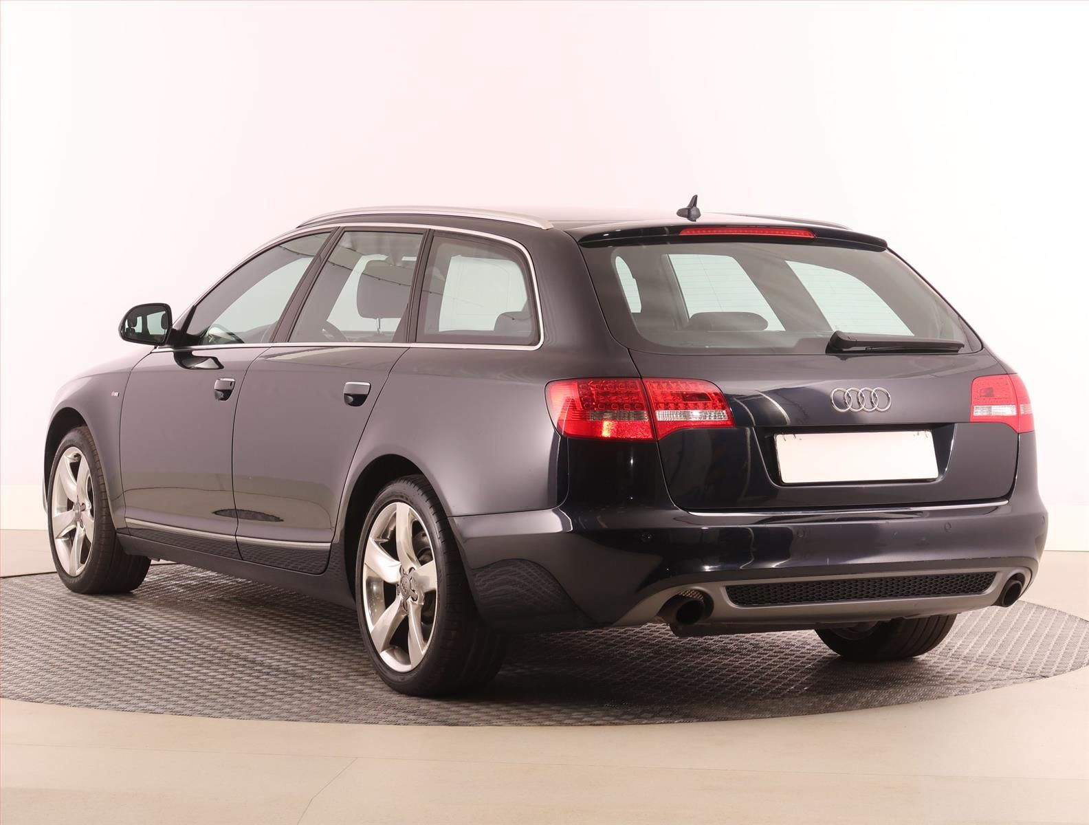 Audi A6, 3.0 TFSI, 4X4, Automat - fotka 4