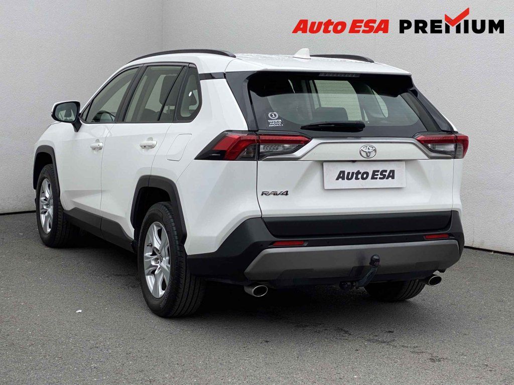 Toyota Rav4, 2.0i 16V,1.maj,ČR,LED,TZ - fotka 6