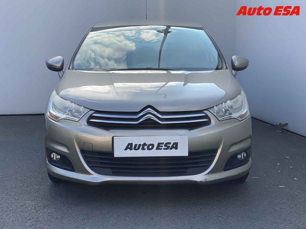 Citroën C4, 1.4 VTi - fotka 2