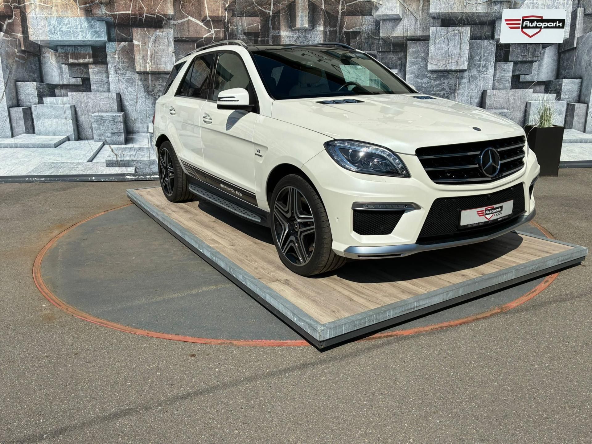 Mercedes-Benz Třídy M, ML63 AMG BITURBO,386KW, 4MATIC