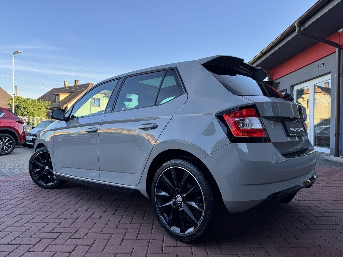 Škoda Fabia, 1.2TSi Monte Carlo Panorama - fotka 3