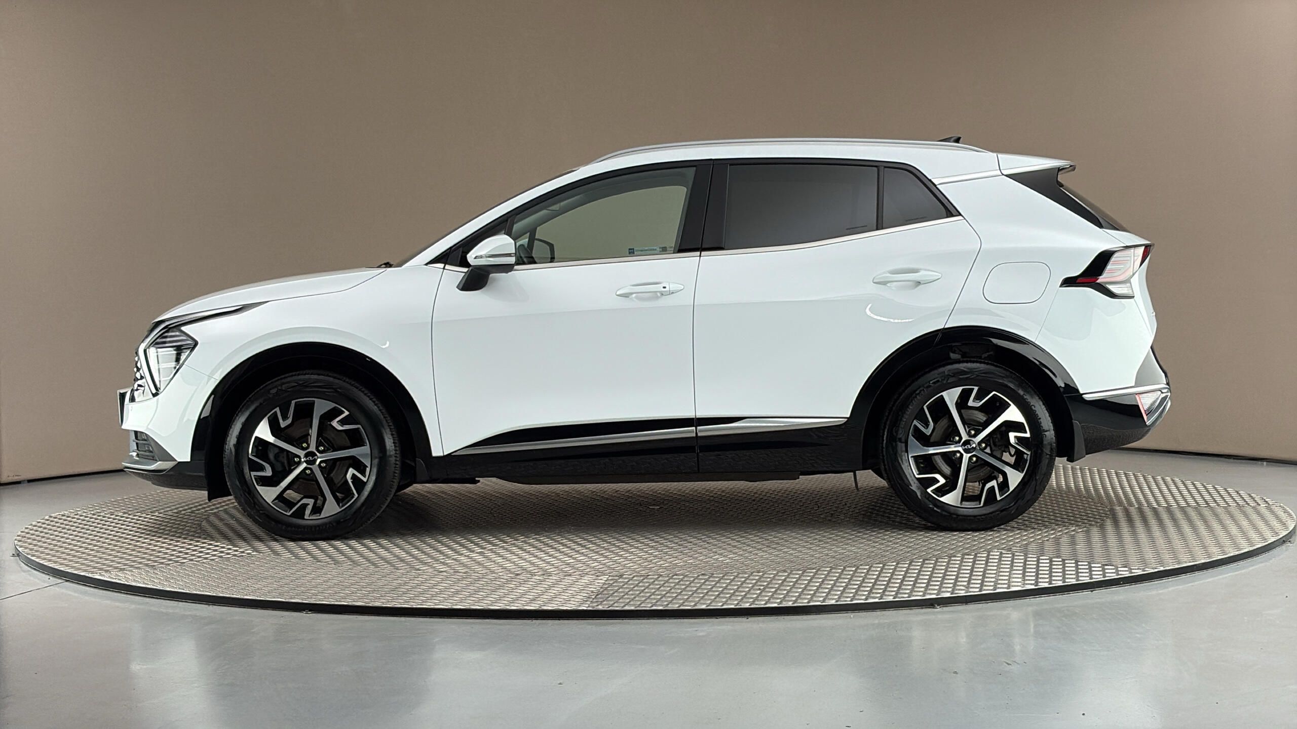 Kia Sportage, 1.6 T-GDI AUT Top - fotka 4