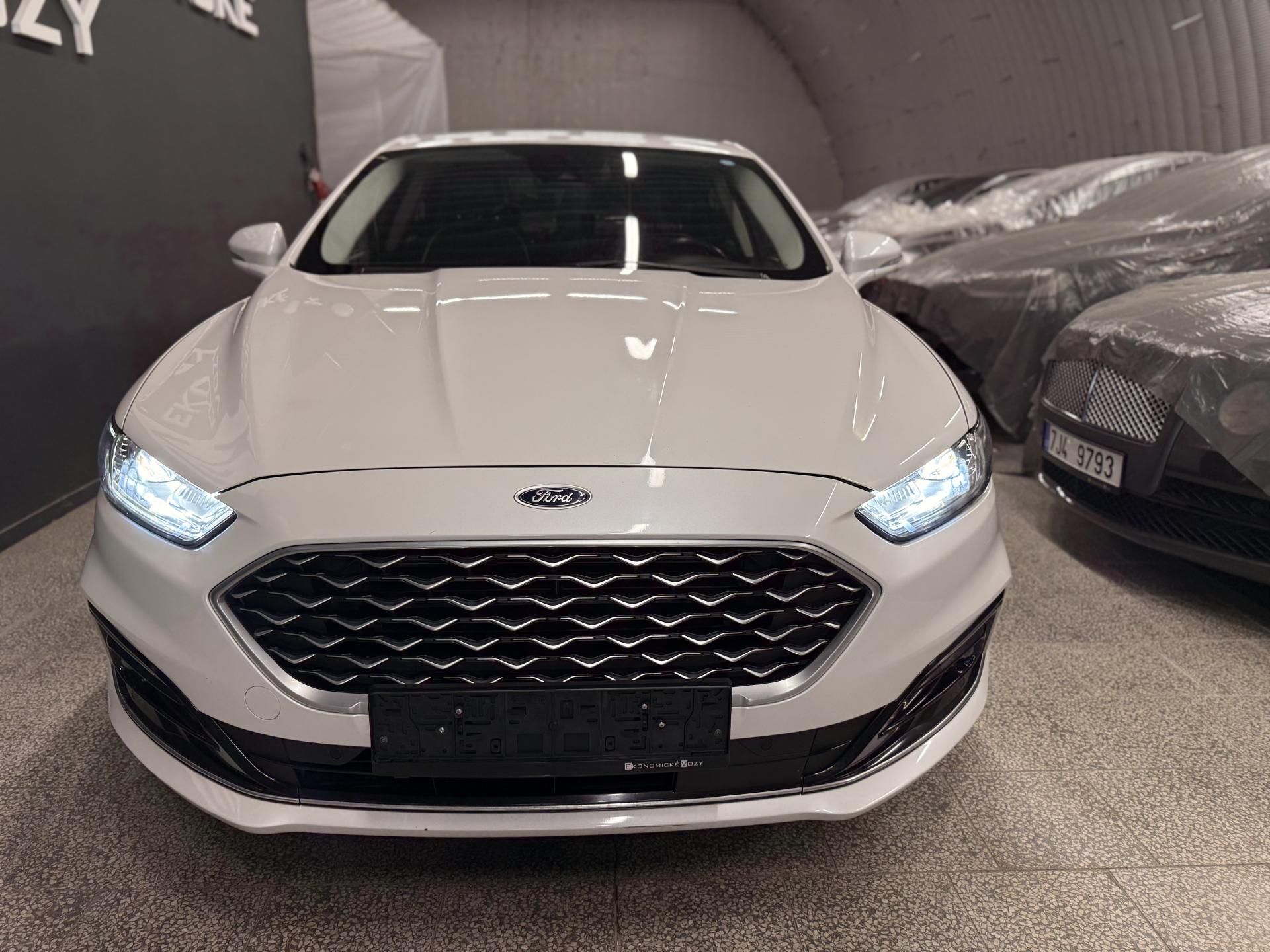 Ford Mondeo, 2.0hev,VIGNALE,MASÁŽ - fotka 4