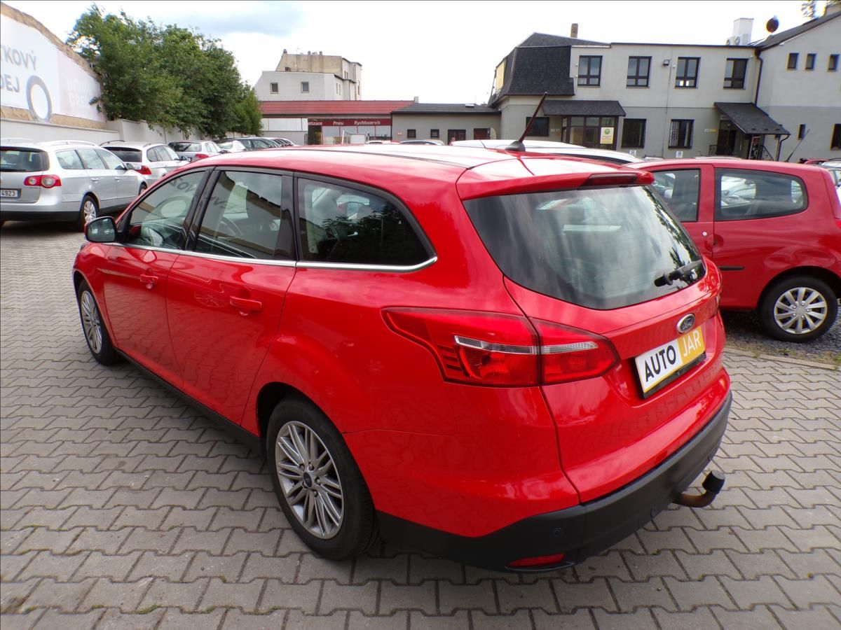 Ford Focus, 1,0 EcoBoost  TEMPOMAT,DIGI.KL - fotka 4