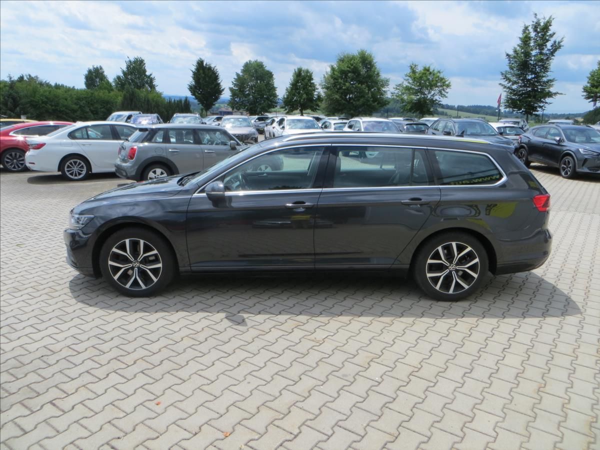 Volkswagen Passat, 1,5 TSI 110kW Business ČR - fotka 4