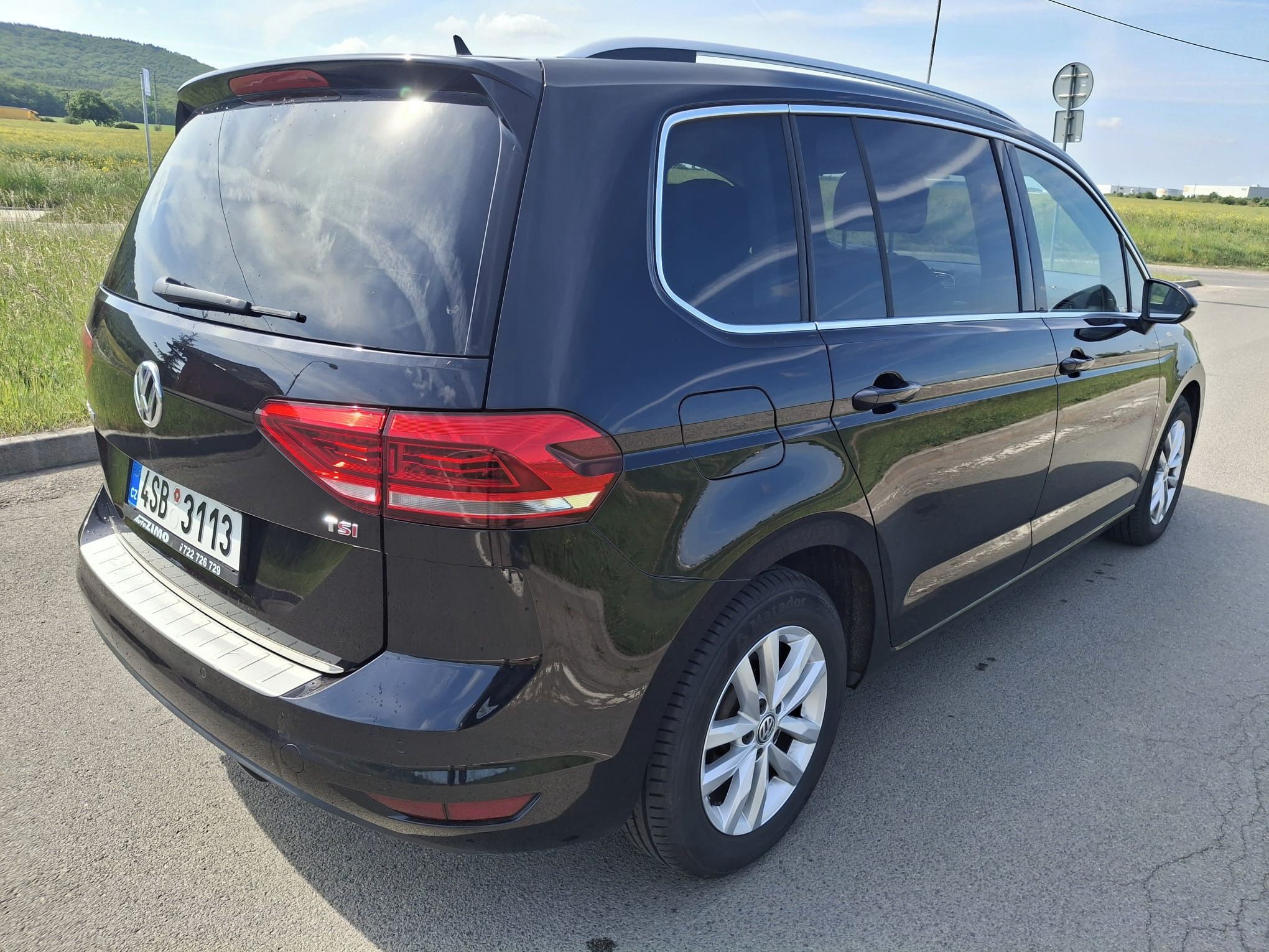 Volkswagen Touran, 1.4 TSI 110KW,DSG,EL.OKNA,ALU - fotka 4