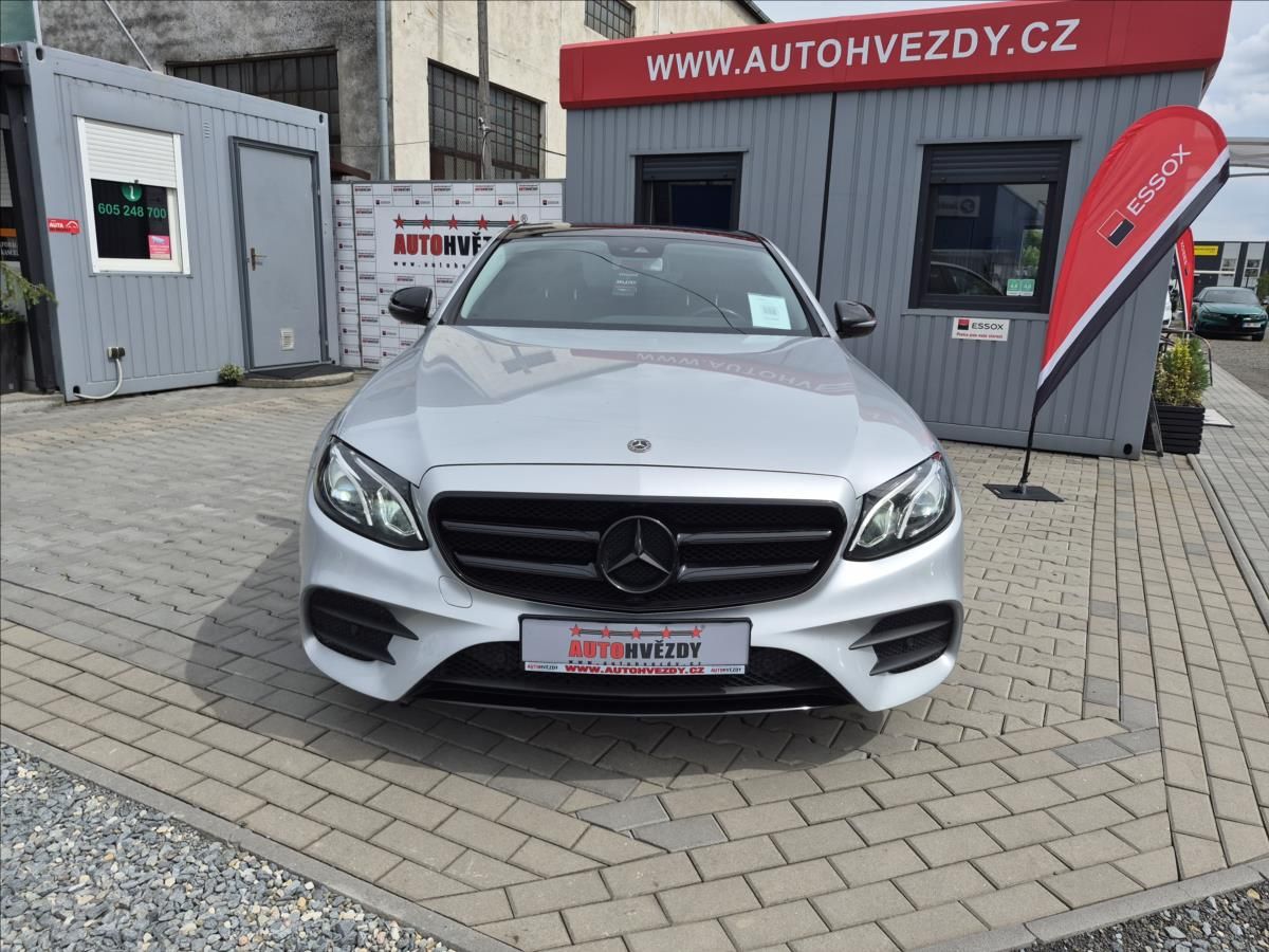 Mercedes-Benz Třídy E, 220d AMG PŘÍPRAVA - fotka 3