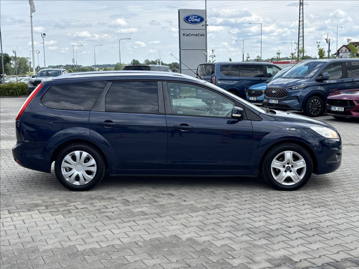 Ford Focus, 1,6 TDCi 66kW - fotka 6