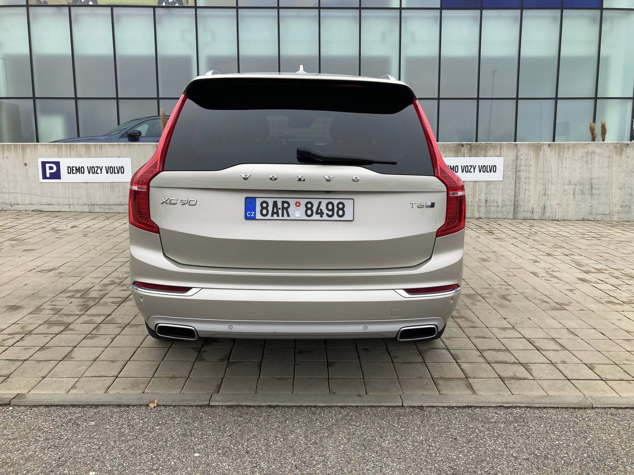 Volvo XC90, Volvo XC90 T6 Inscription - fotka 5