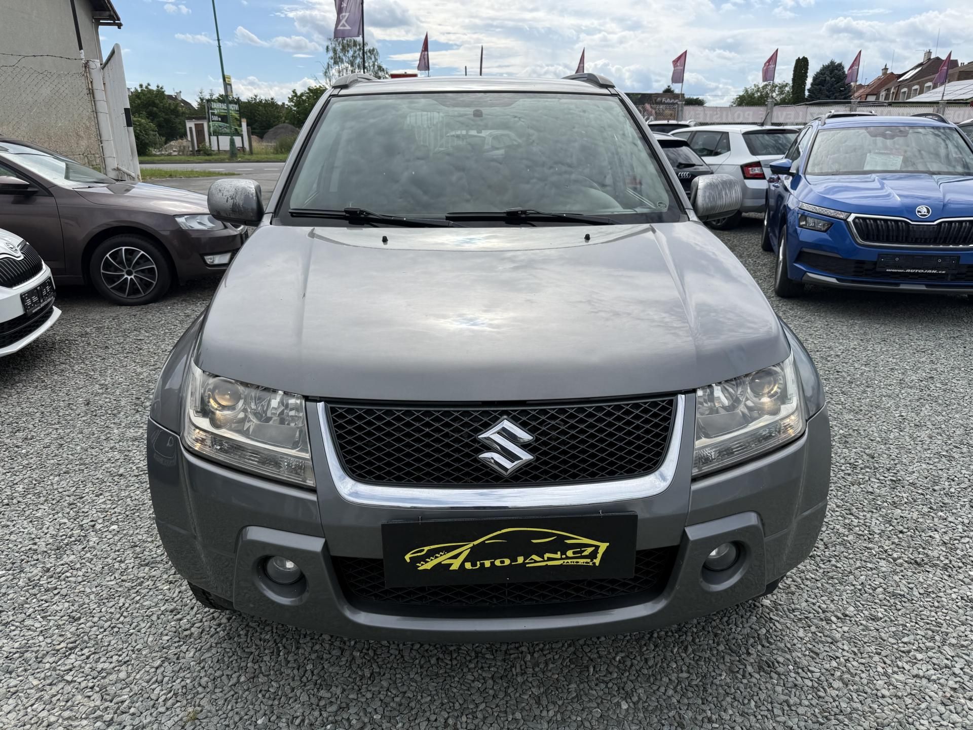 Suzuki Grand Vitara, 2.0 16V 4x4 - fotka 2