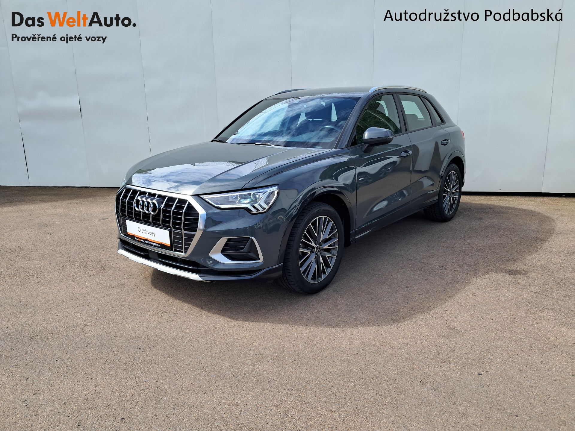 Audi Q3, AUDI Q3 ADVANCED 40 2.0 TDI /