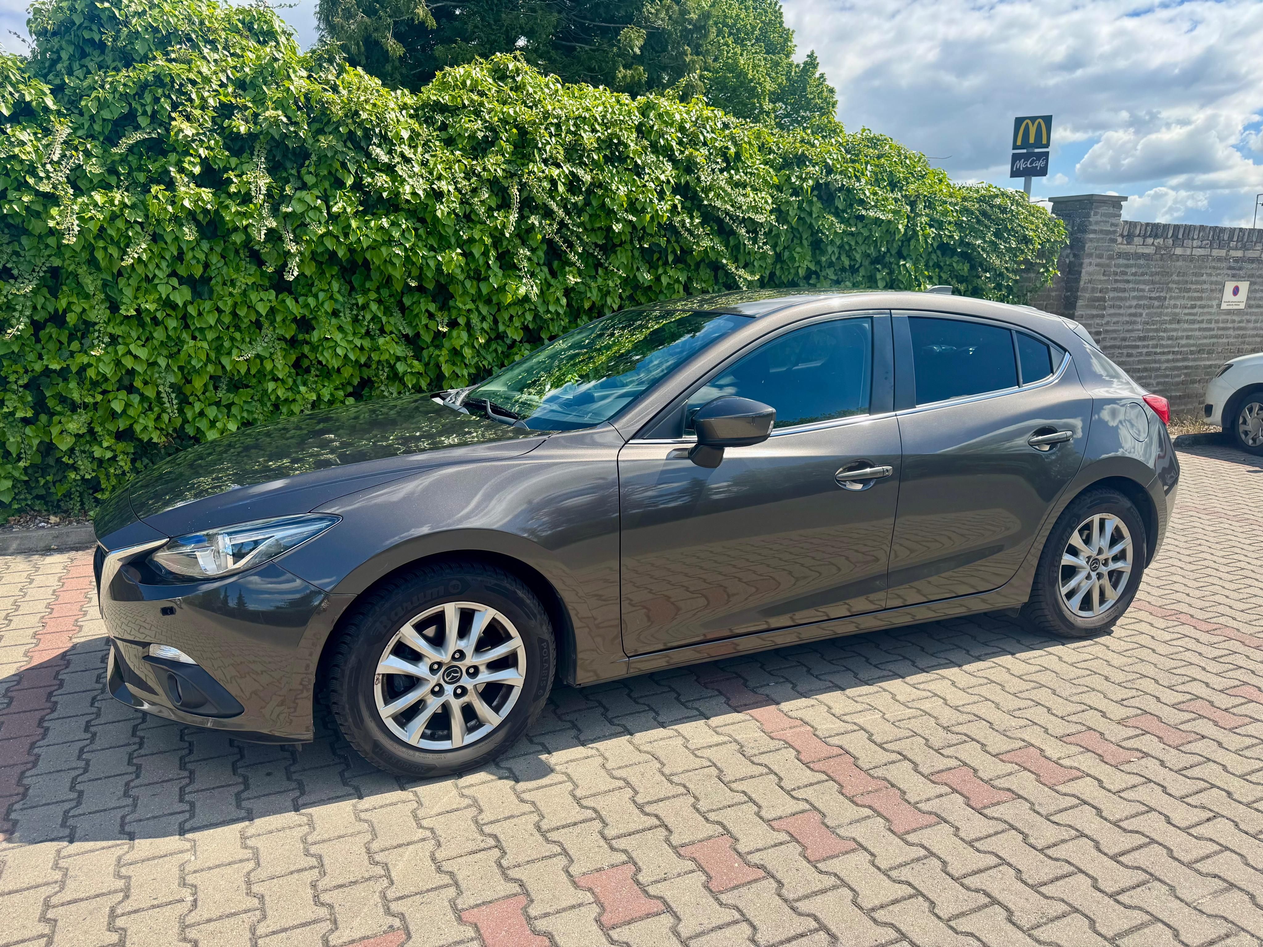 Mazda 3, Mazda 3 1.5 Skyactiv - fotka 6