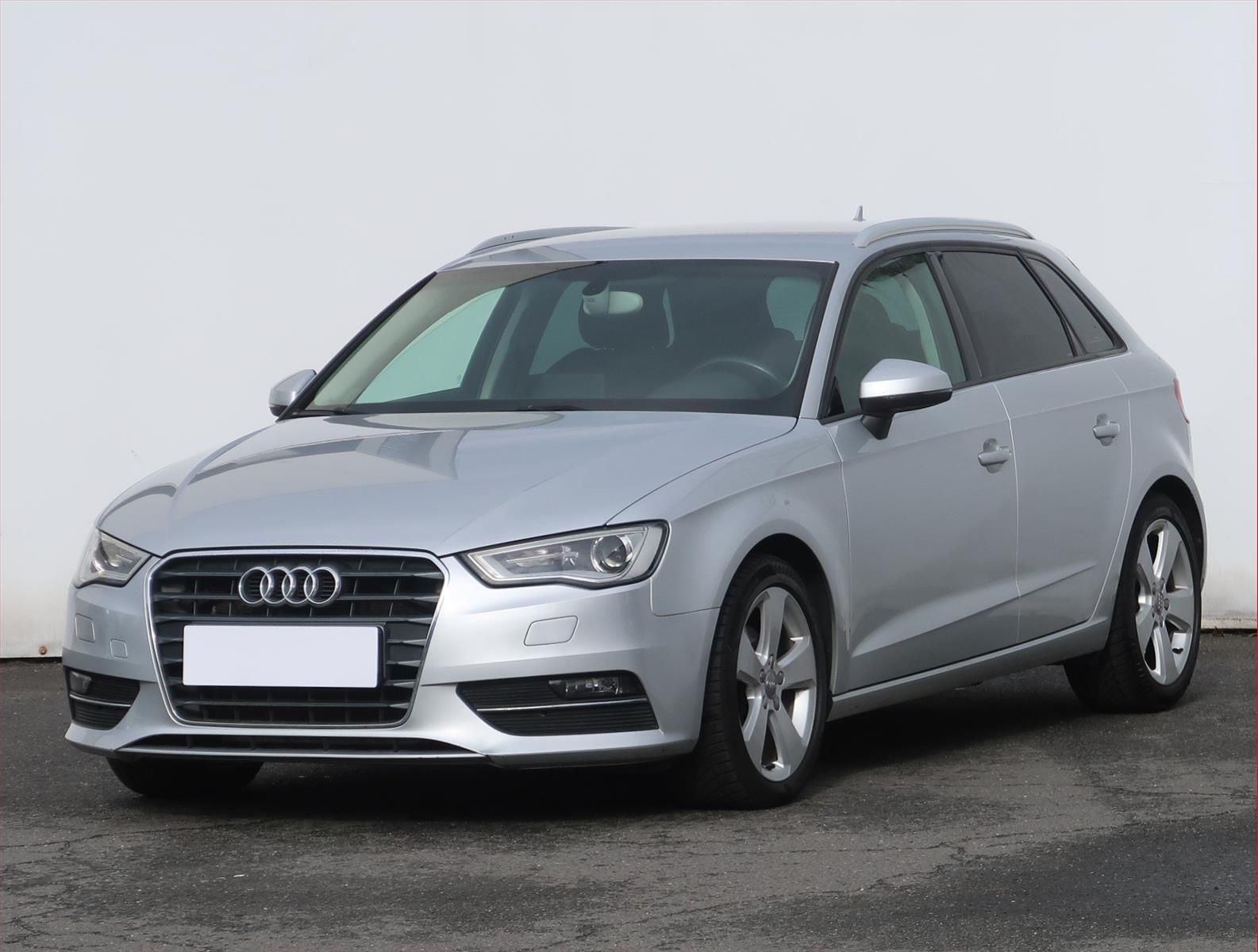 Audi A3, 2.0 TDI, Sport, Serv.kniha - fotka 2