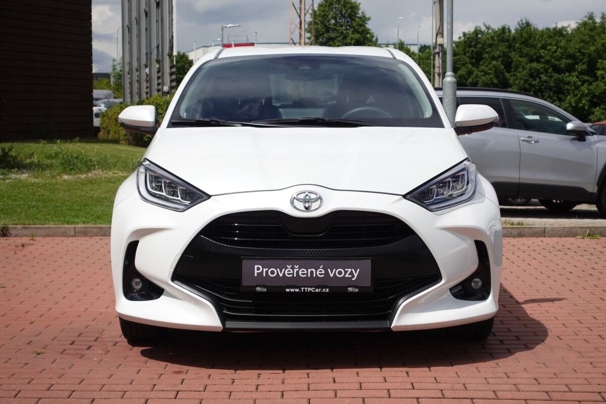 Toyota Yaris, 1.5TNGA 125 - 1 CVT  Comfort T - fotka 2