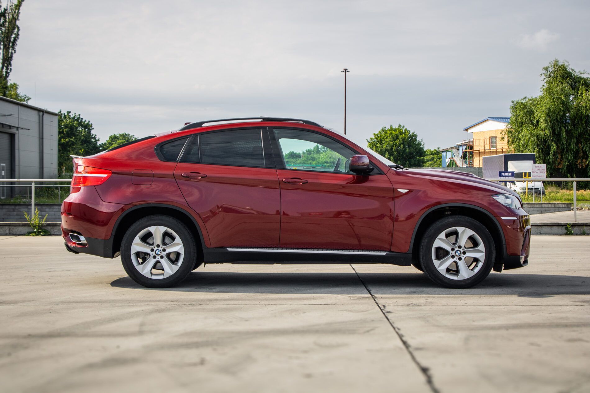 BMW X6 - fotka 4