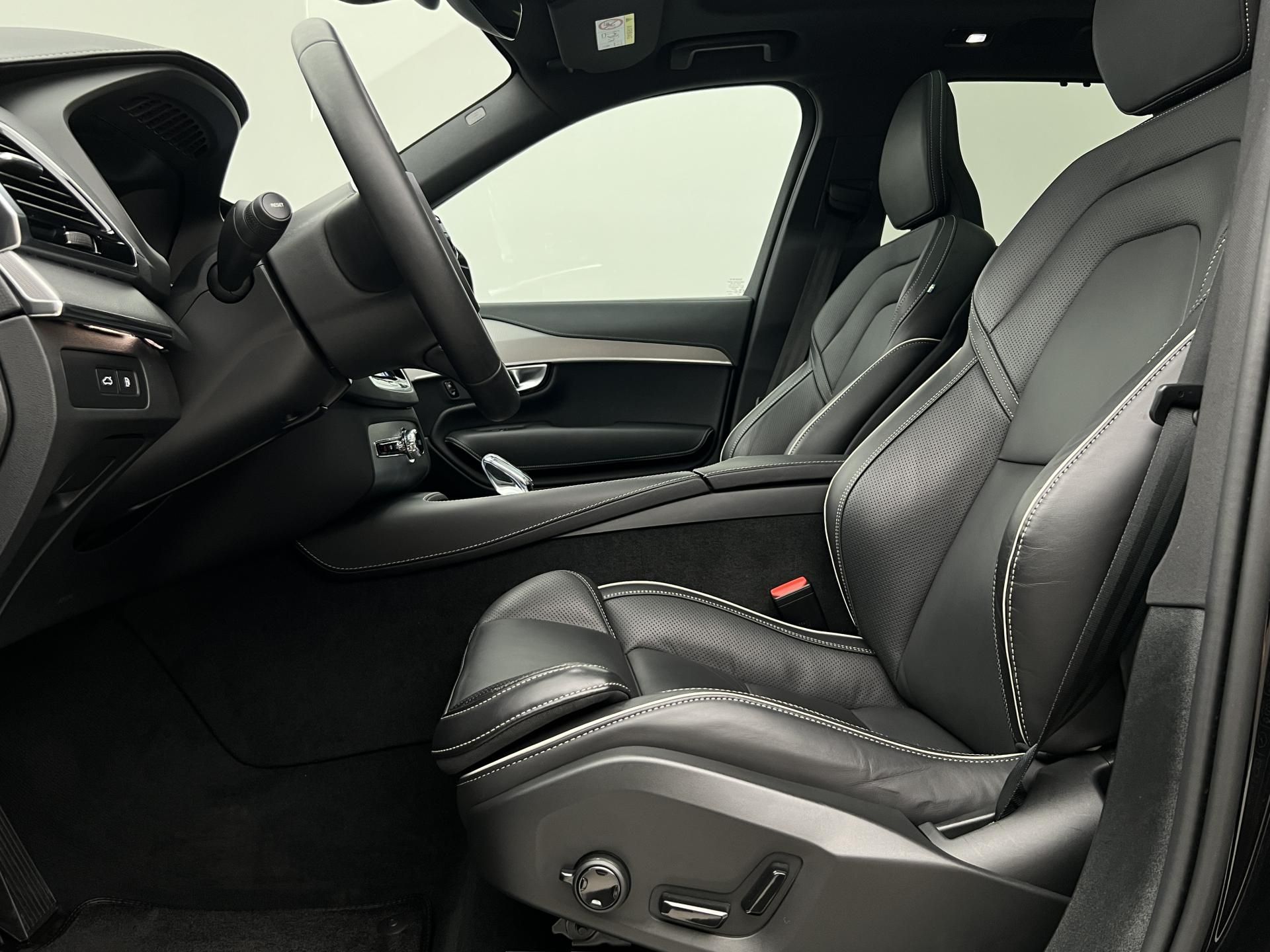Volvo XC90, T8 AWD RECH. PLUS BRIGHT 7 M - fotka 3