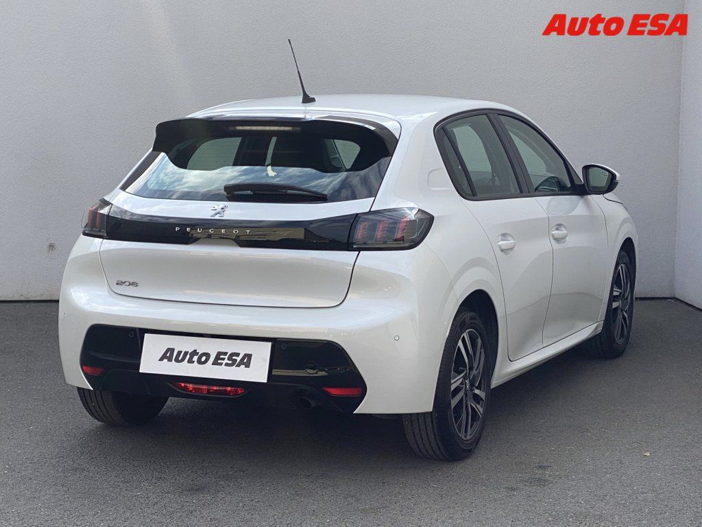 Peugeot 208, 1.2PT,Allure,AT - fotka 4