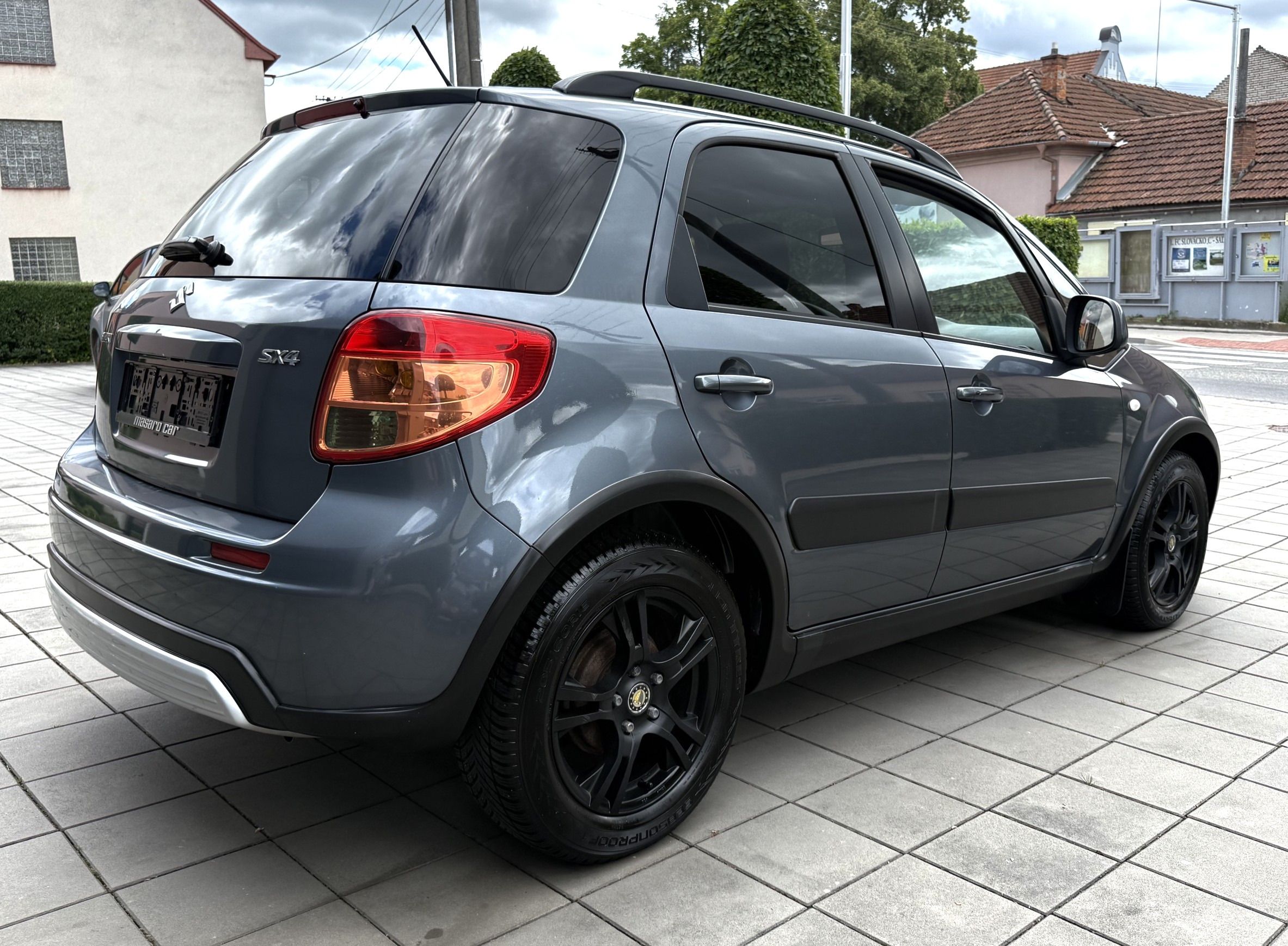 Suzuki SX4, 1.6MPI,79kw,2008 - fotka 4