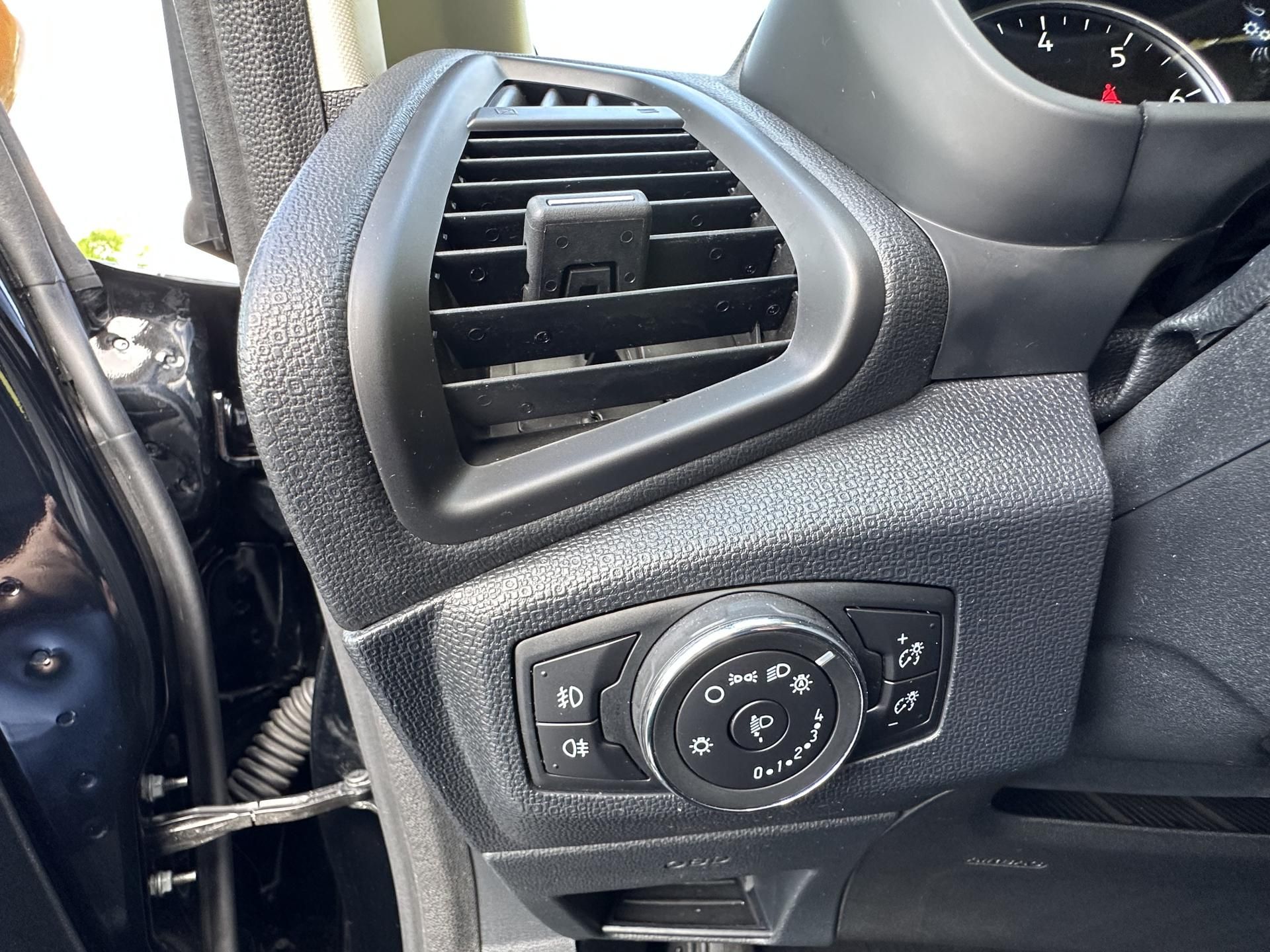 Ford Ecosport, 1.0/92kW*ST-Line*Xenon*Automat - fotka 5