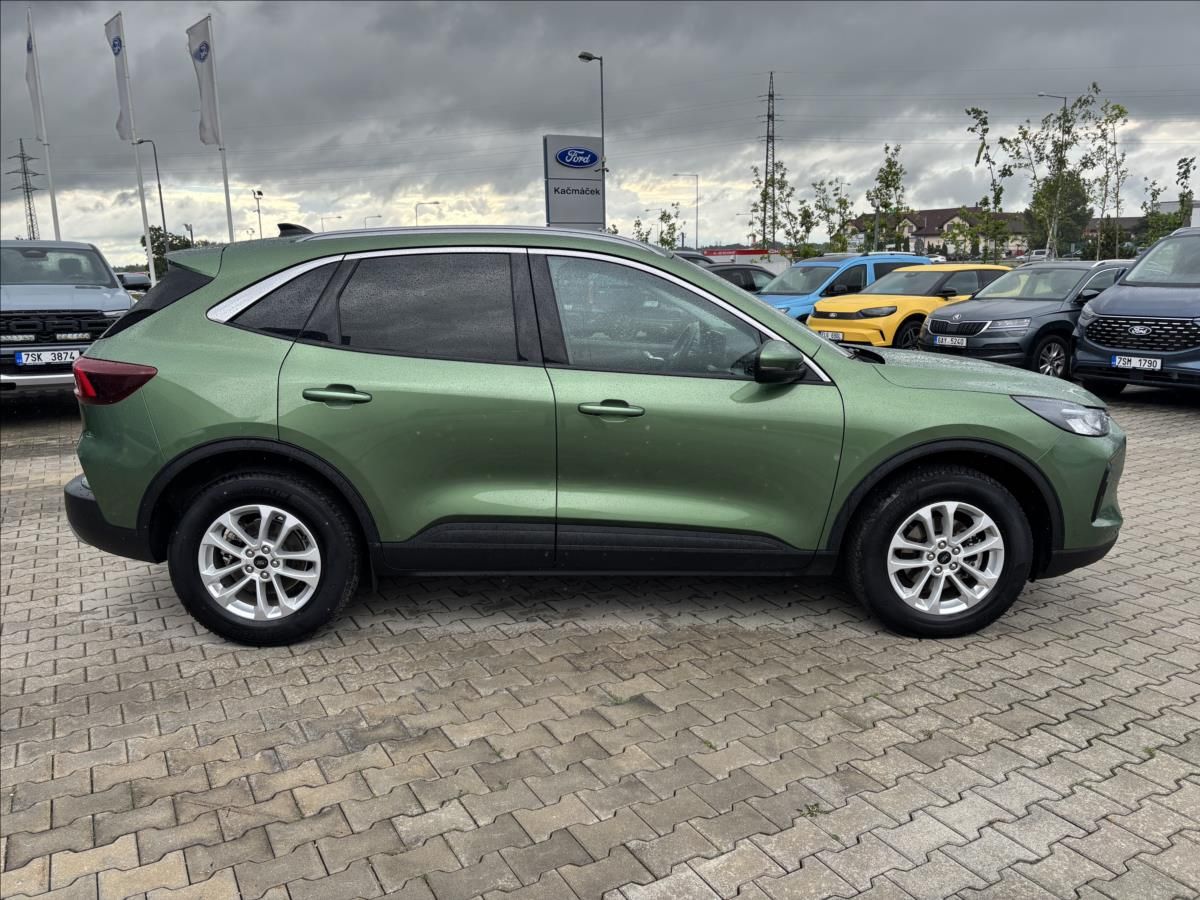 Ford Kuga, 2,5 HEV 112kW Titanium - fotka 6