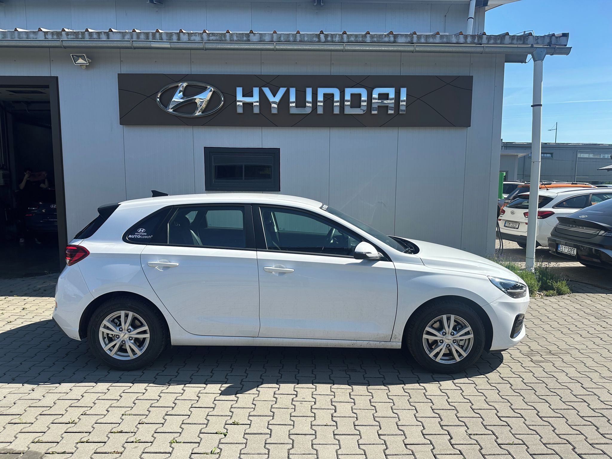 Hyundai i30, HB 1,0 T-GDI MT COMFORT - fotka 4