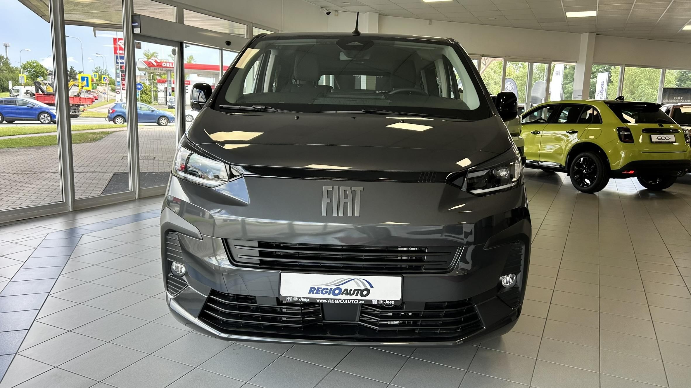 Fiat Ulysse, 2.2MTJ 180k 8AT L3 - fotka 3