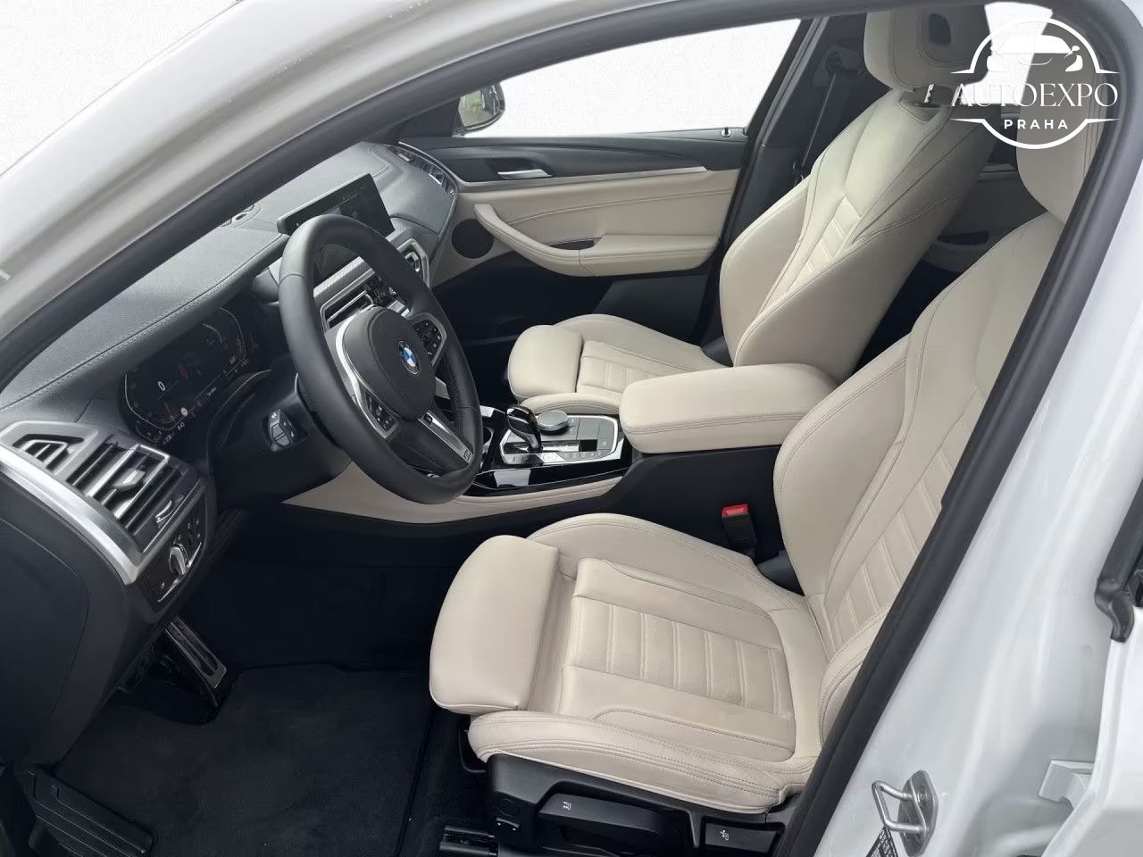 BMW X4, xDr 20d M SPORT - fotka 6