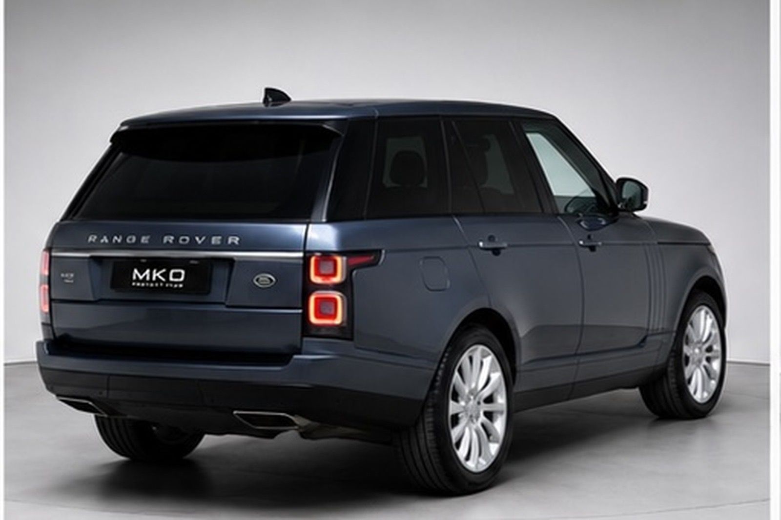 Land Rover Range Rover, P400e HSE AWD, Panoráma, DPH - fotka 3