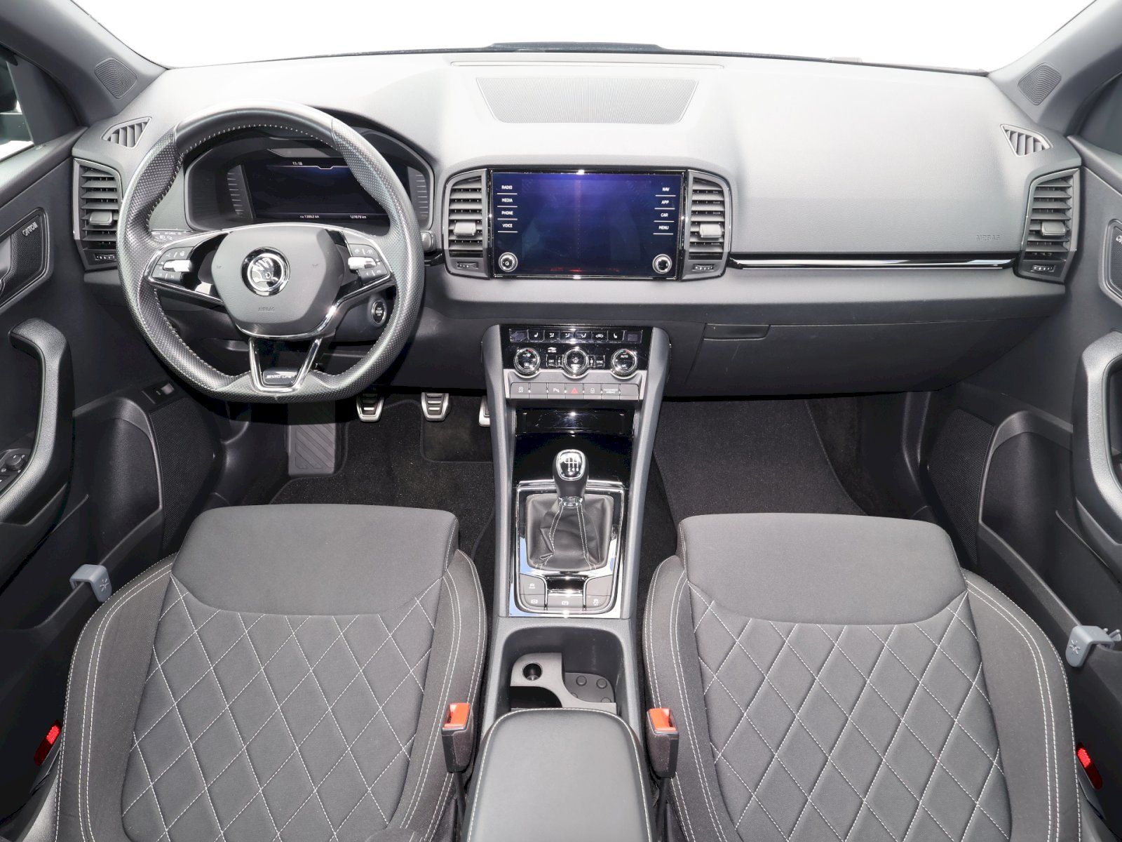 Škoda Karoq, SportLine 1.5TSI 110kW - fotka 5
