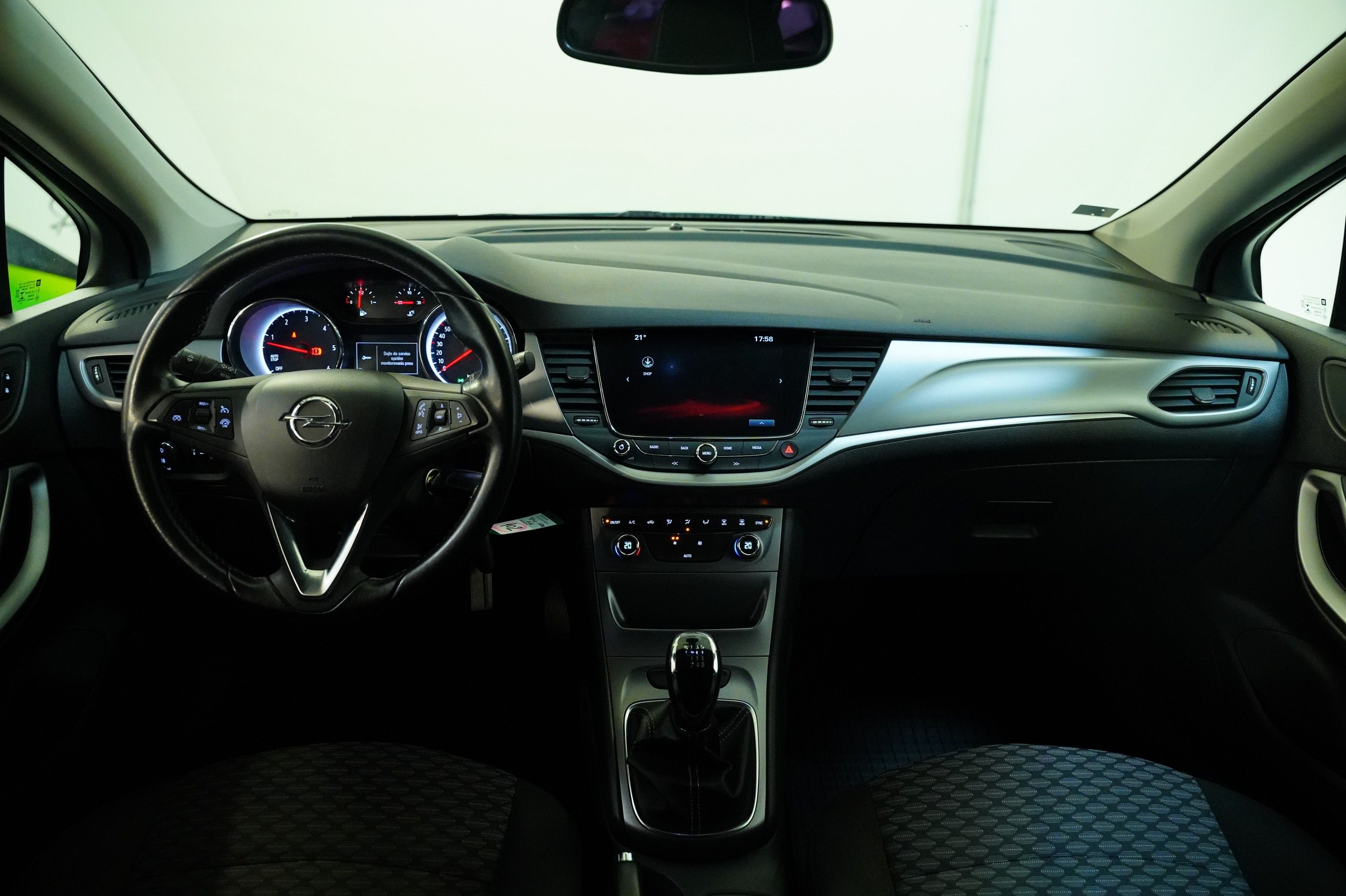 Opel Astra, 1.6 CDTI 100 kW - fotka 5