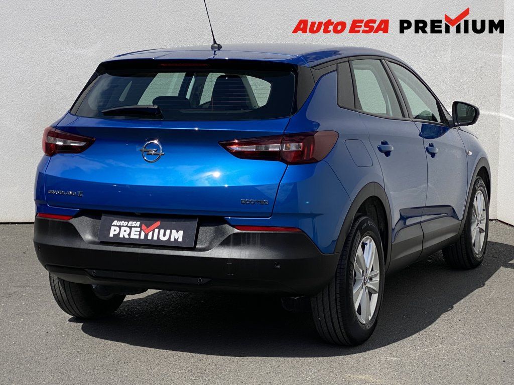 Opel Grandland X, 1.2 T,1.maj,ČR,Edition - fotka 4