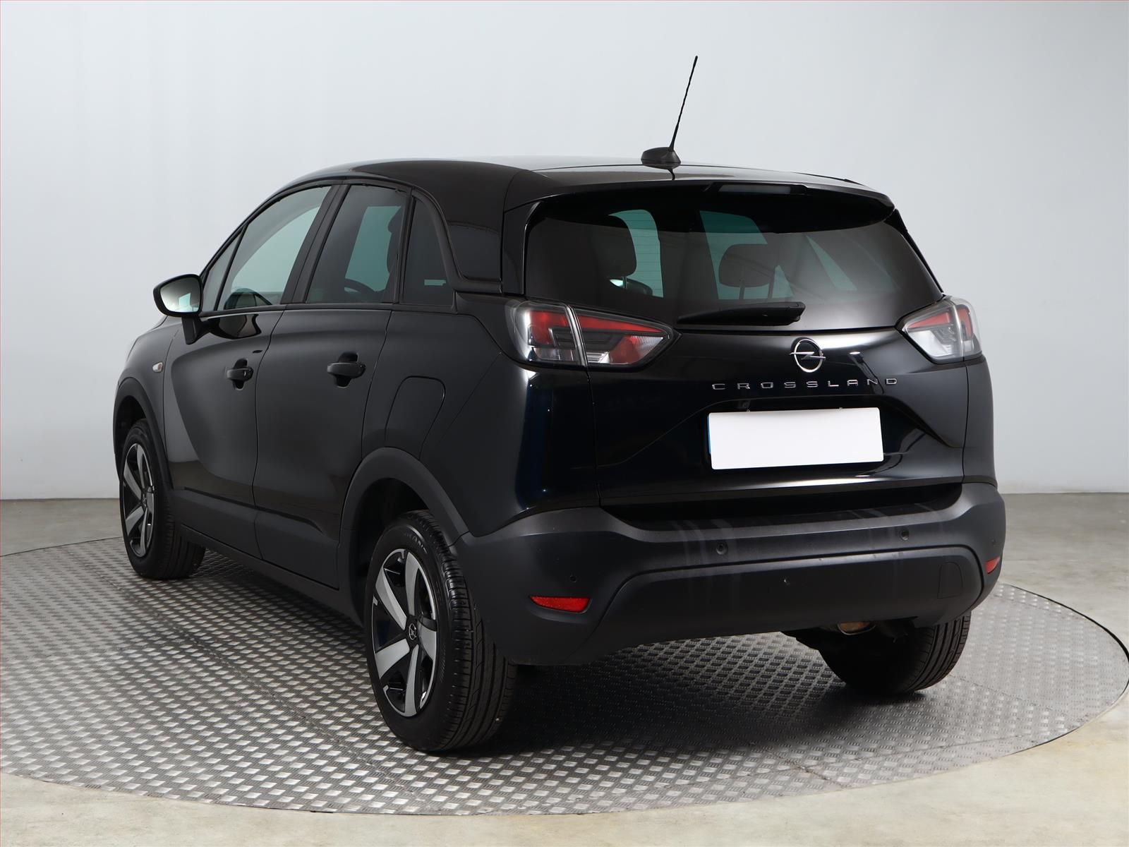 Opel Crossland, 1.2 Turbo, ČR,1.maj - fotka 4