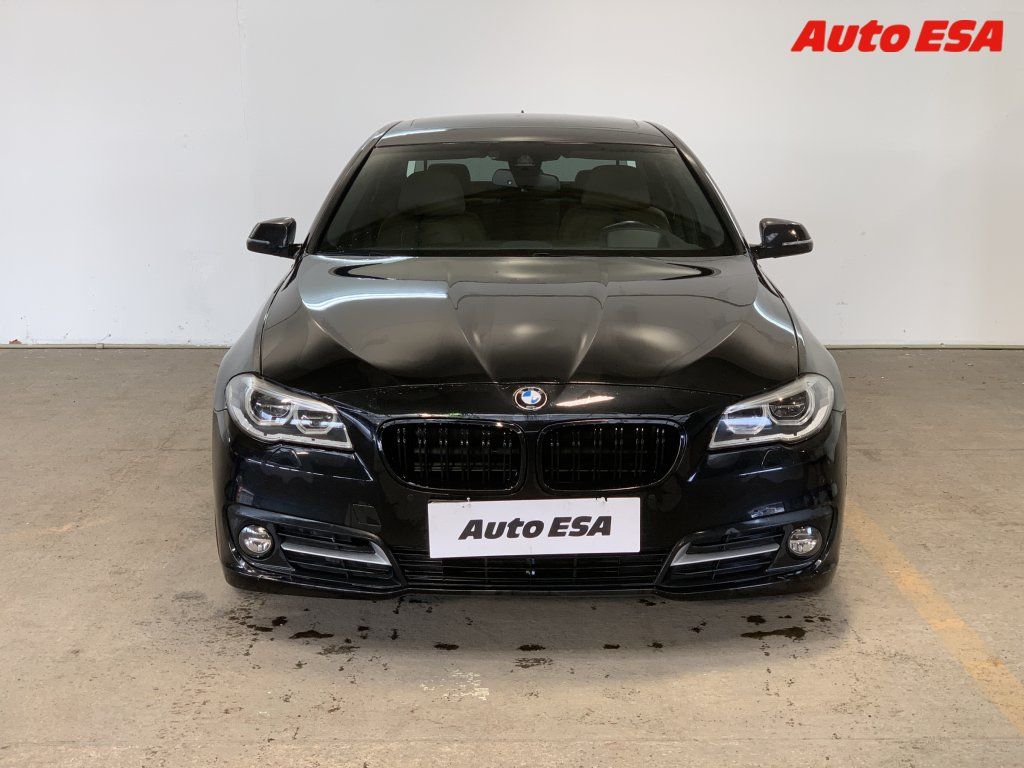 BMW Řada 5, 3.0D 535d xDrive,AT,navi - fotka 2
