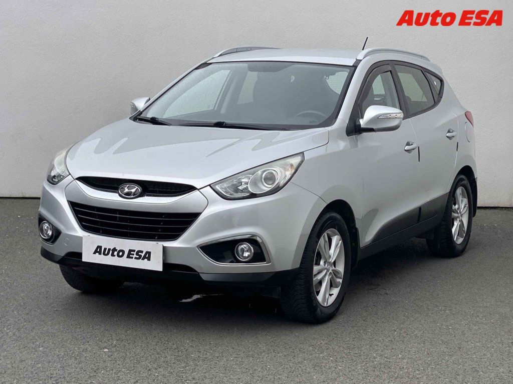 Hyundai ix35, 1.6 GDi,Výhřev sed - fotka 3