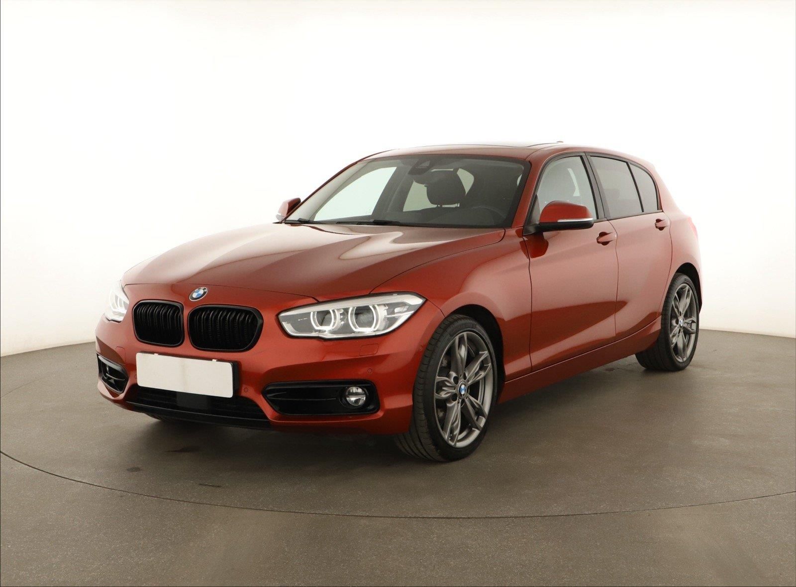 BMW Řada 1, 118d, Automat, Serv.kniha - fotka 2