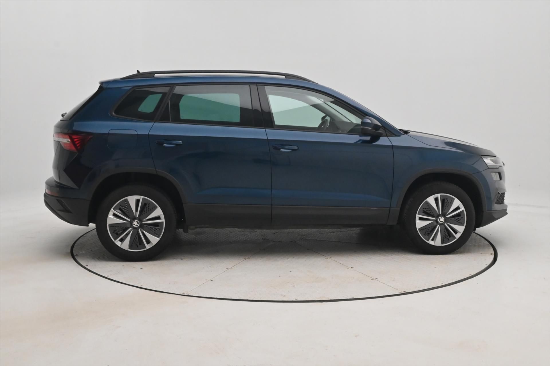 Škoda Karoq, 2,0 TDI 85 kW DSG Ambition Zár - fotka 4