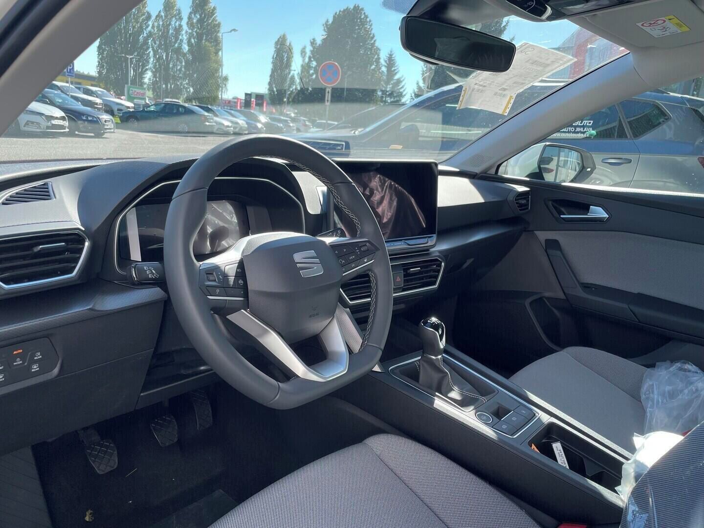 Seat Leon, SP yle 115 k 1,5 TSI 85 kW - fotka 6