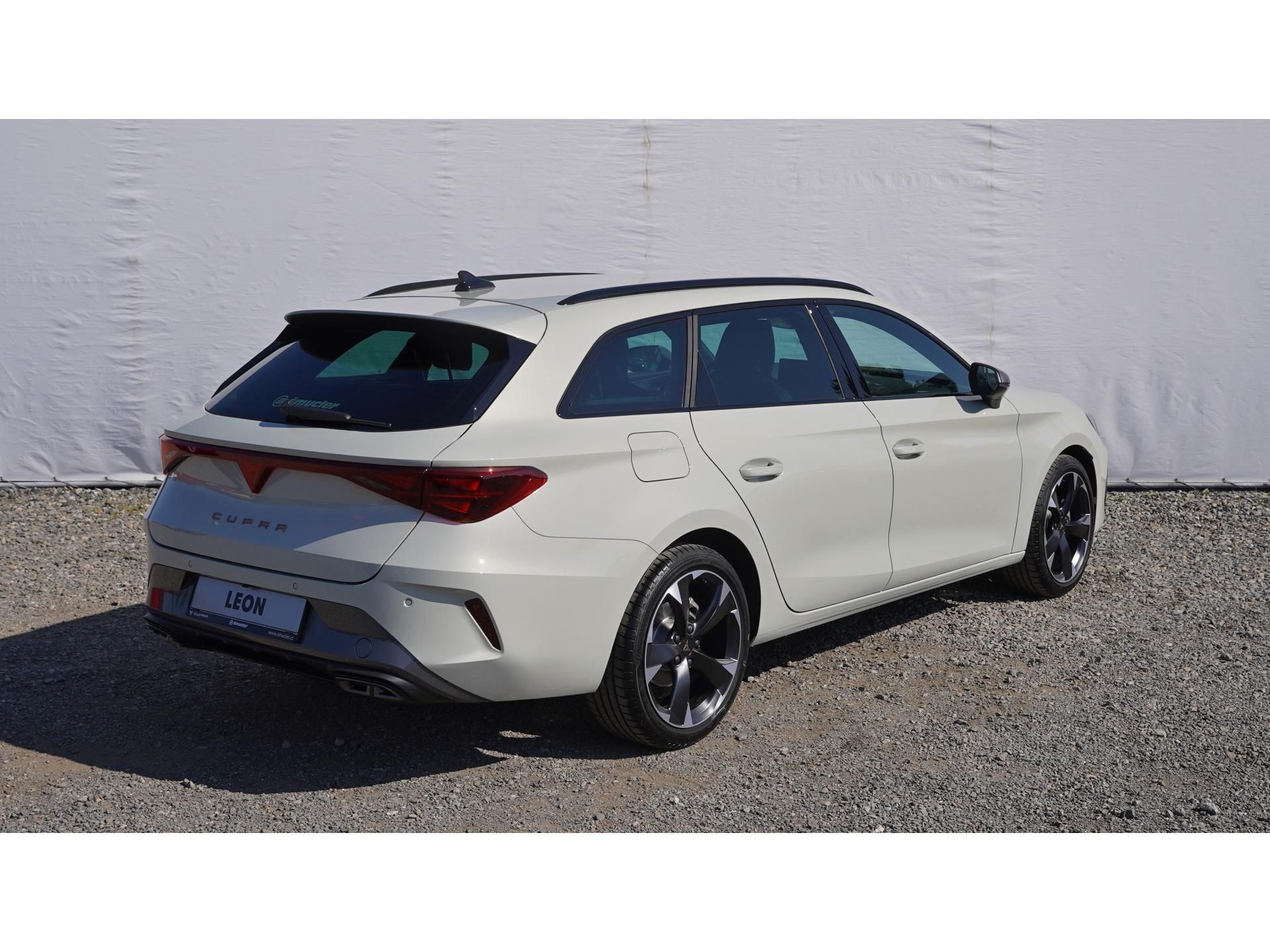 Cupra Leon, 2.0 TSI / 245 kW SP - fotka 2
