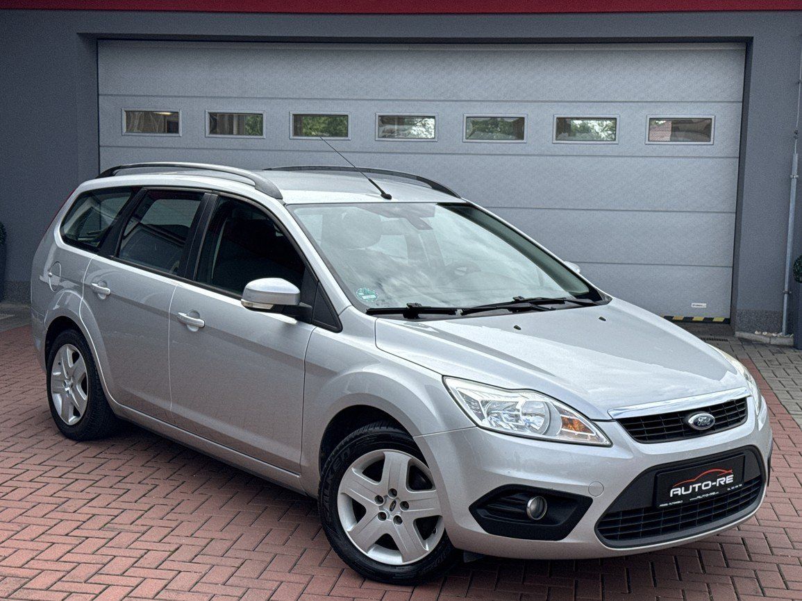 Ford Focus, 1.6i Navi Klima Výhřev Okna